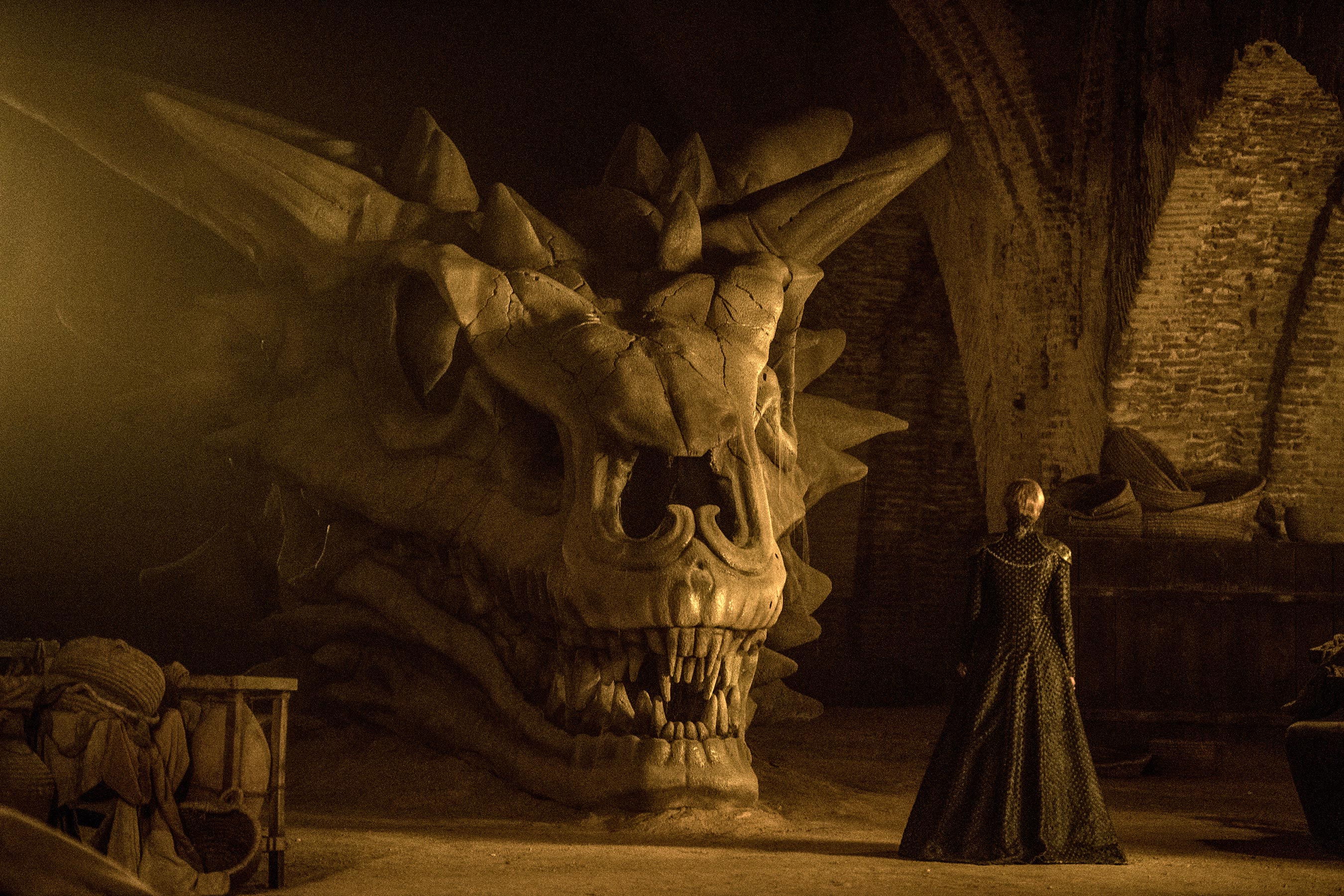 Cersei Lannister and Dragon Skull HD Wallpaper