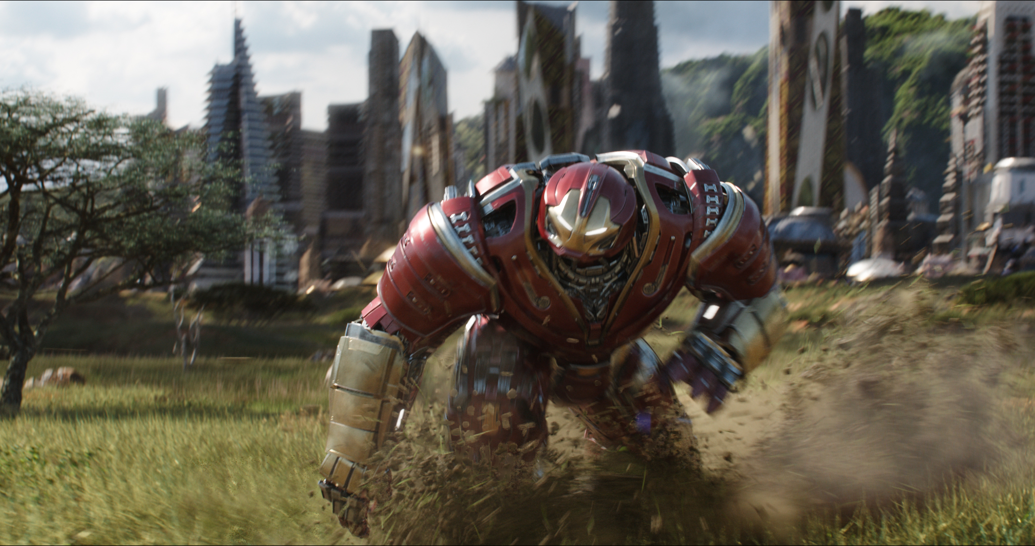 Hulkbuster from Avengers: Infinity War HD Wallpaper