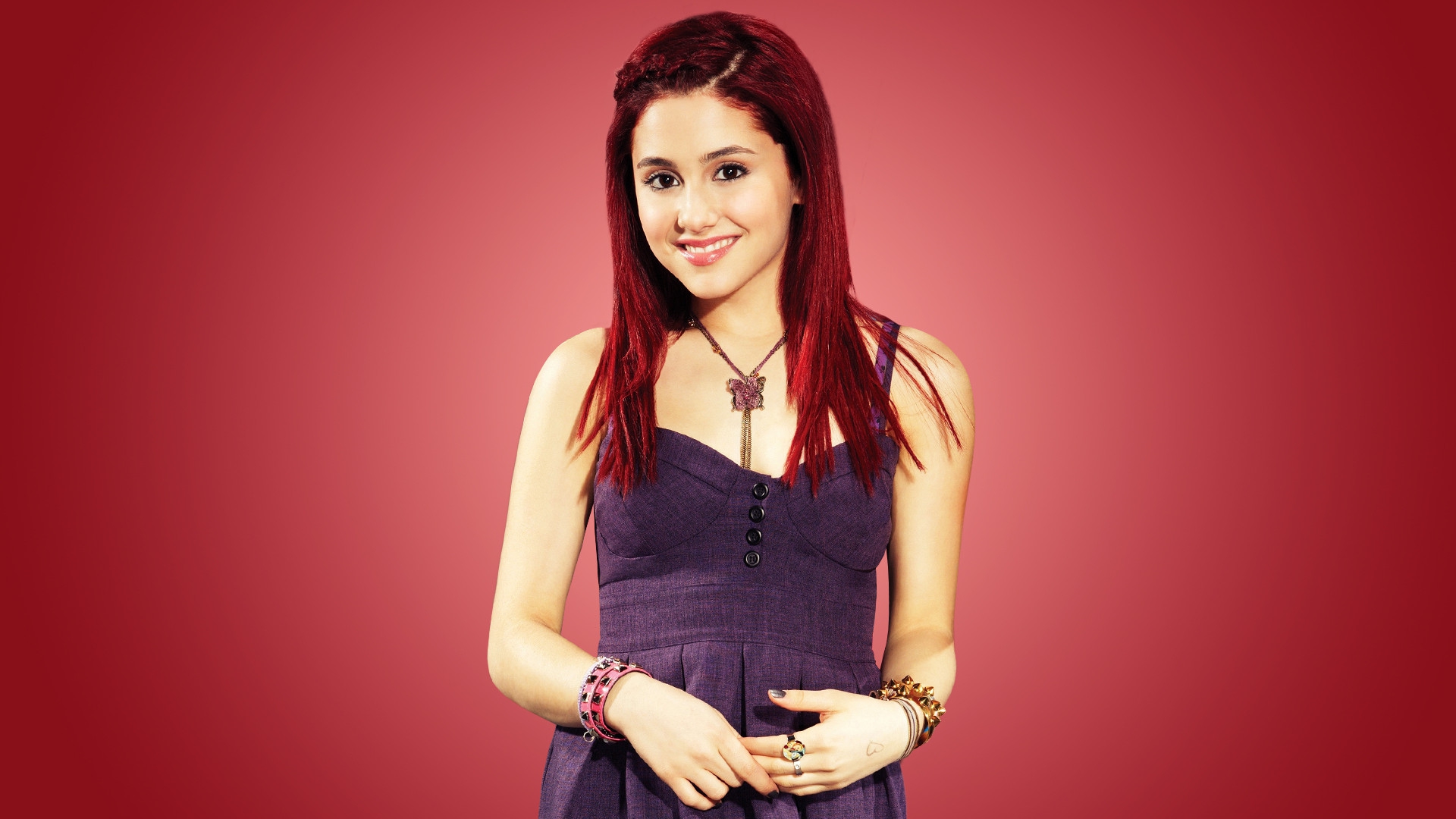 Ariana Grande HD Wallpaper