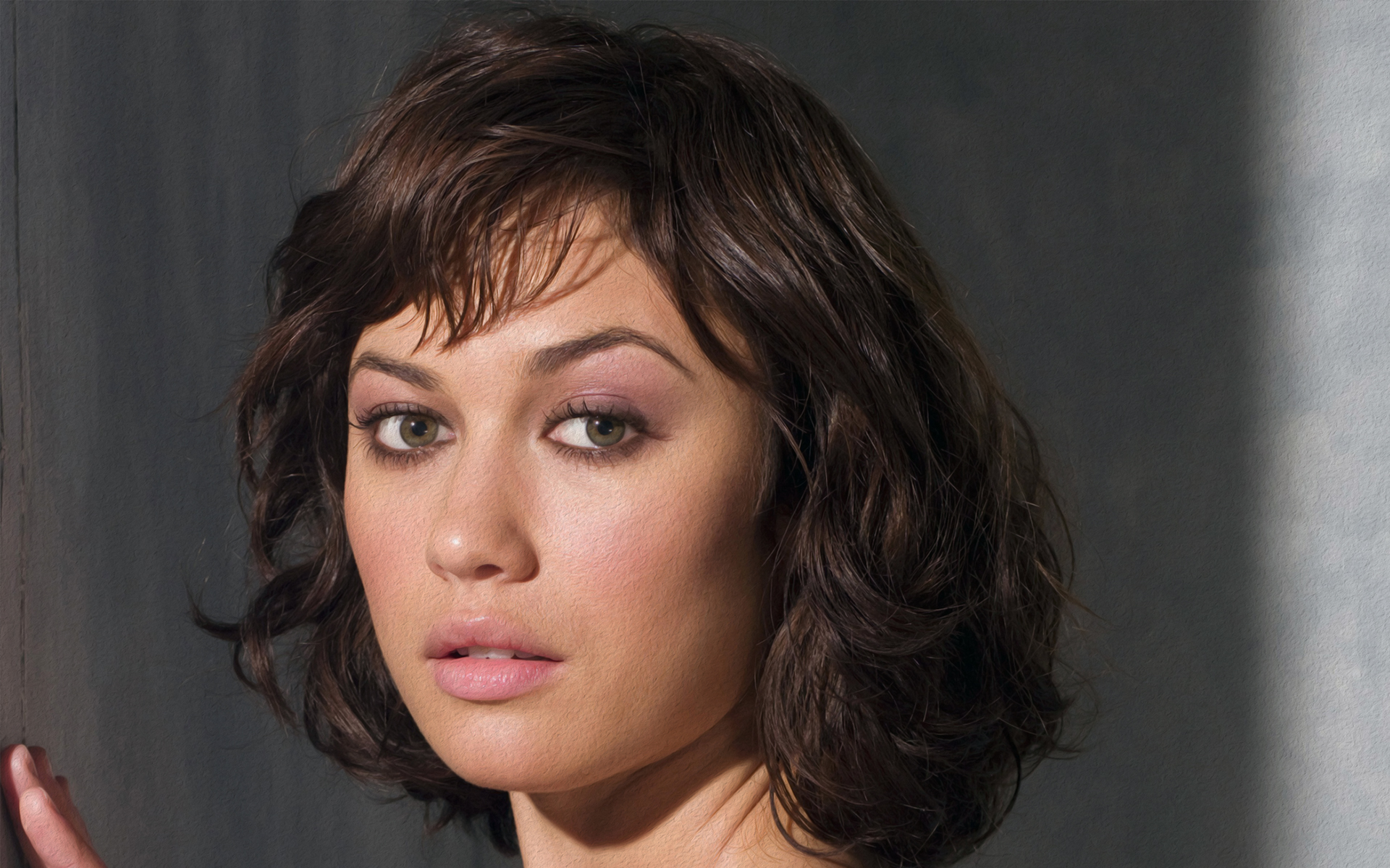 Olga Kurylenko portrait HD Wallpaper