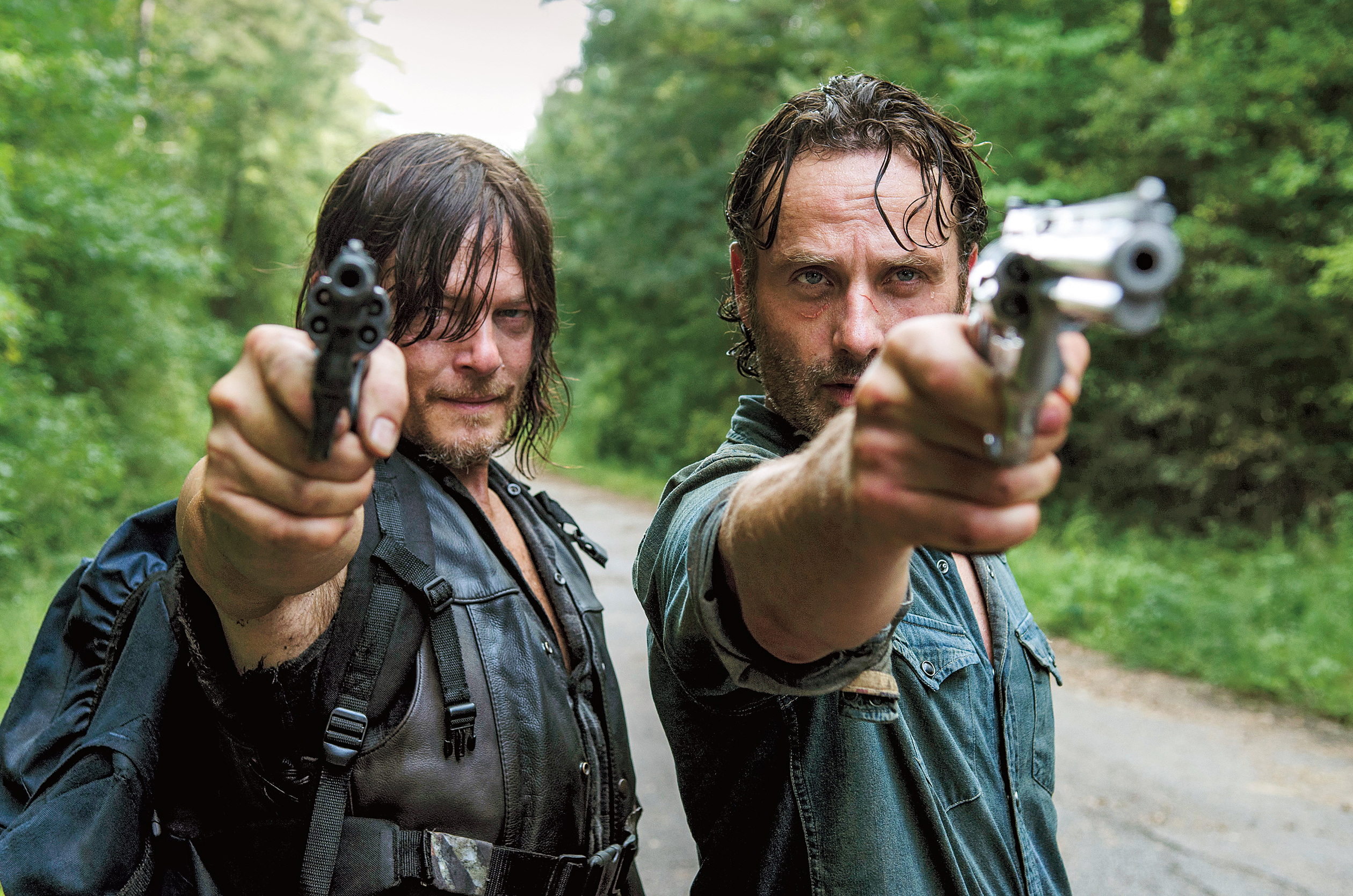 Daryl and Rick from The Walking Dead holding guns HD Wallpaper