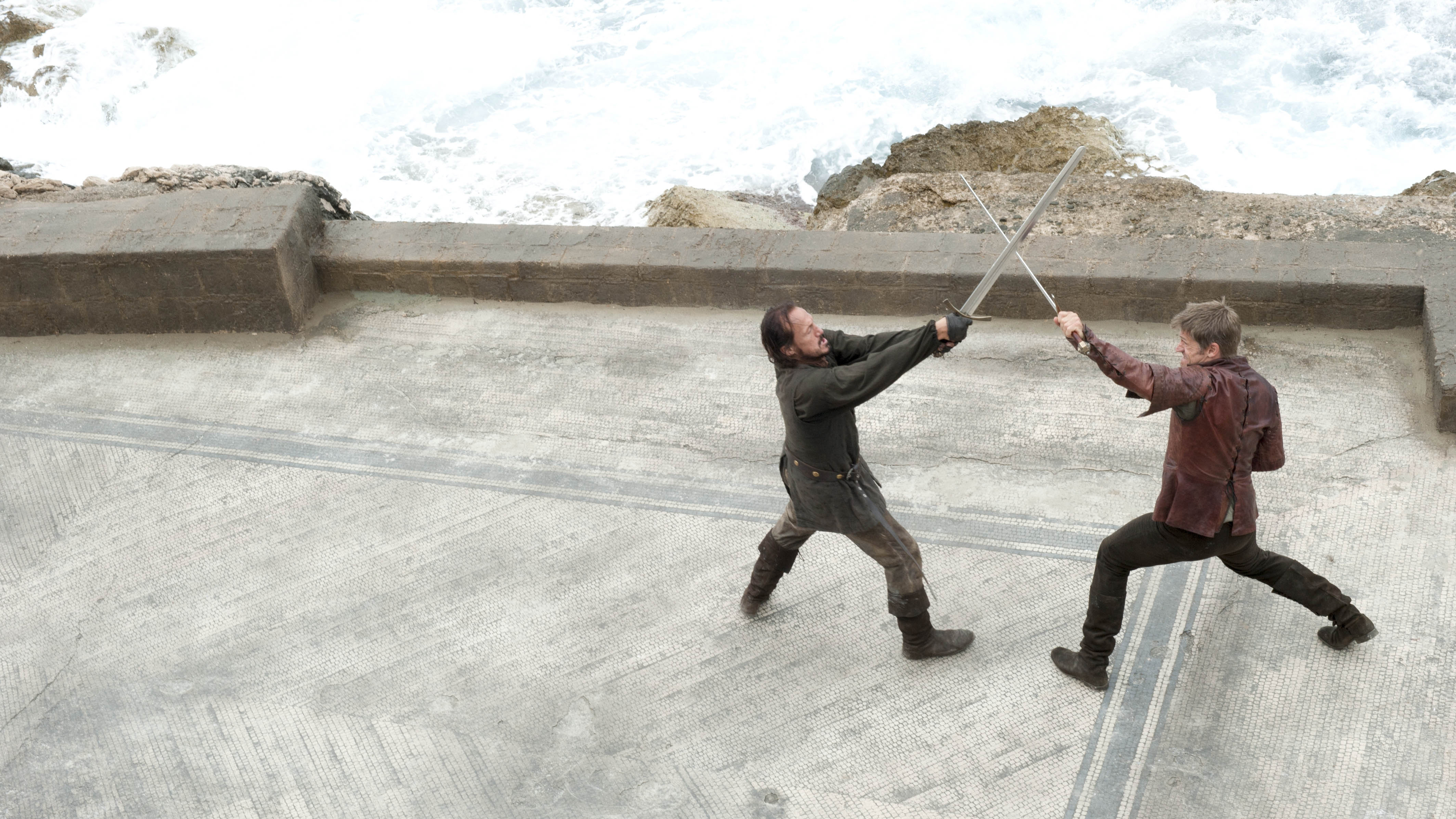 Jaime Lannister and Bronn from Game of Thrones sword fighting HD Wallpaper
