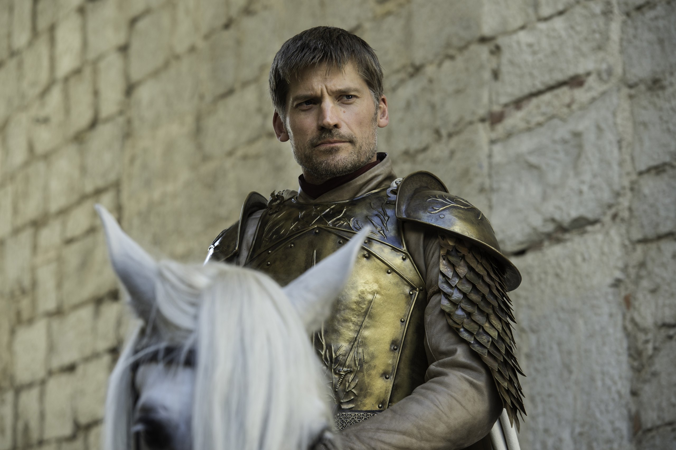 Jaime Lannister from Game of Thrones on horseback HD Wallpaper