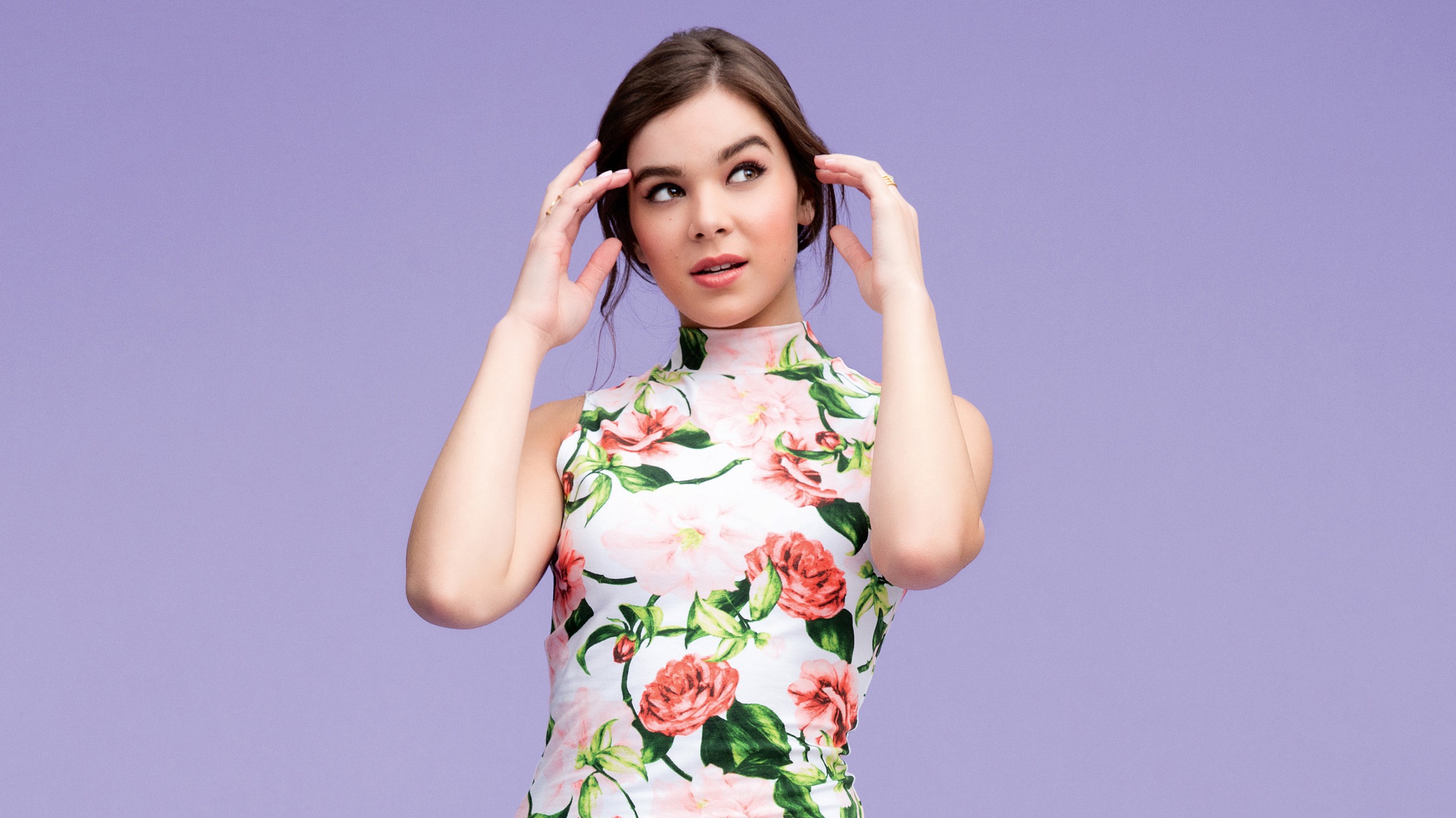 Hailee Steinfeld HD Wallpaper