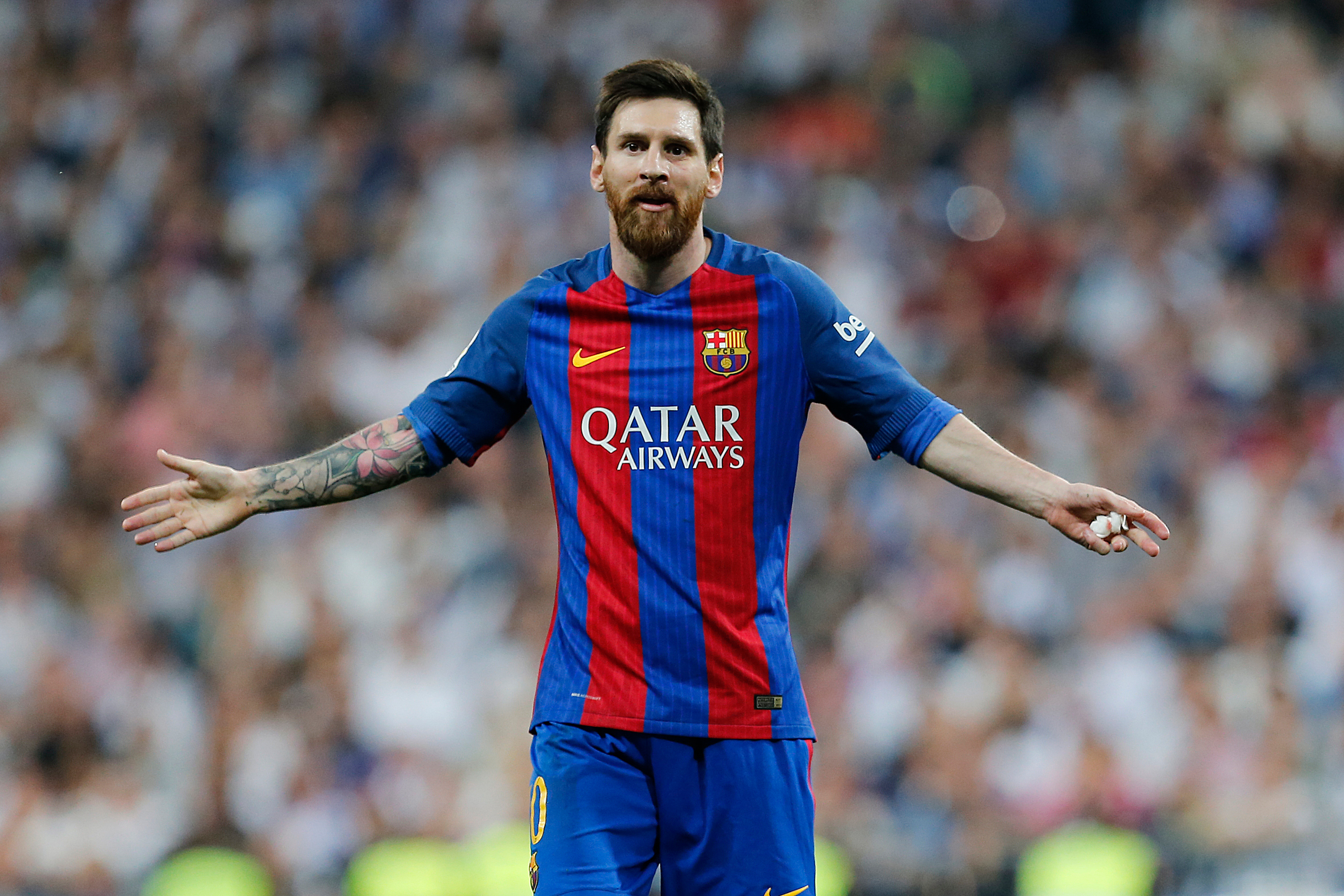 Lionel Messi in Barcelona Jersey HD Wallpaper
