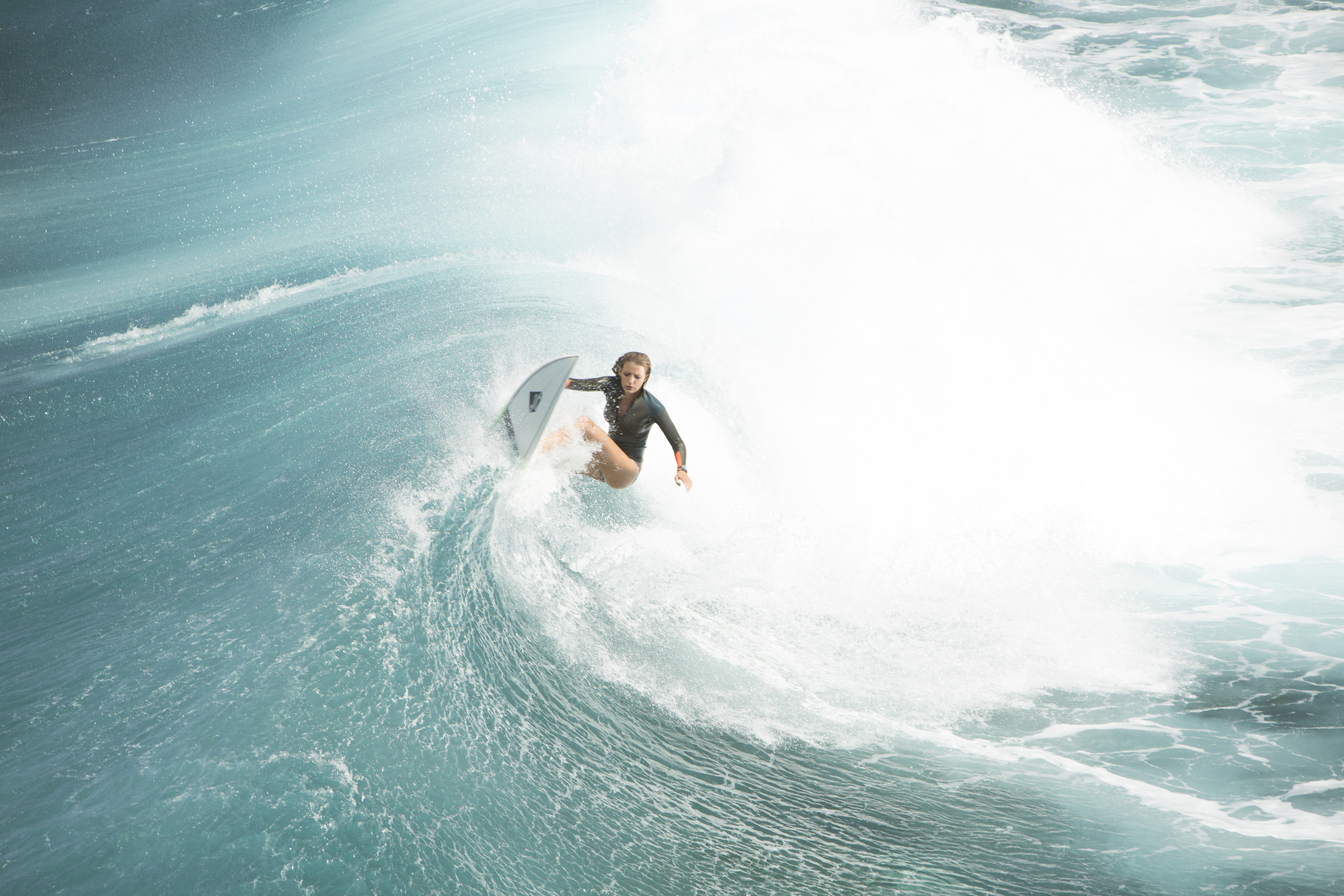 Blake Lively surfing a wave HD Wallpaper