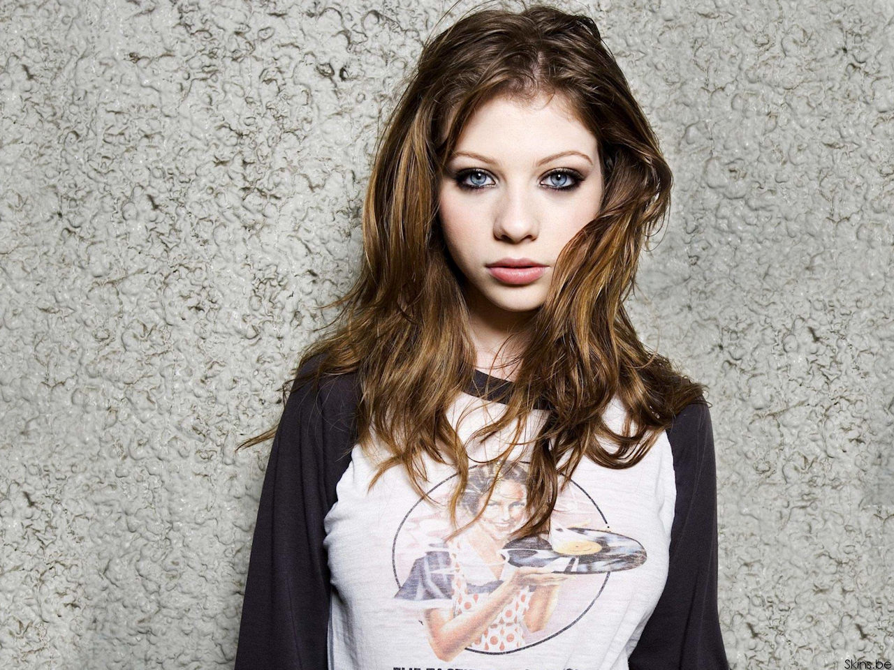 Michelle Trachtenberg HD Wallpaper