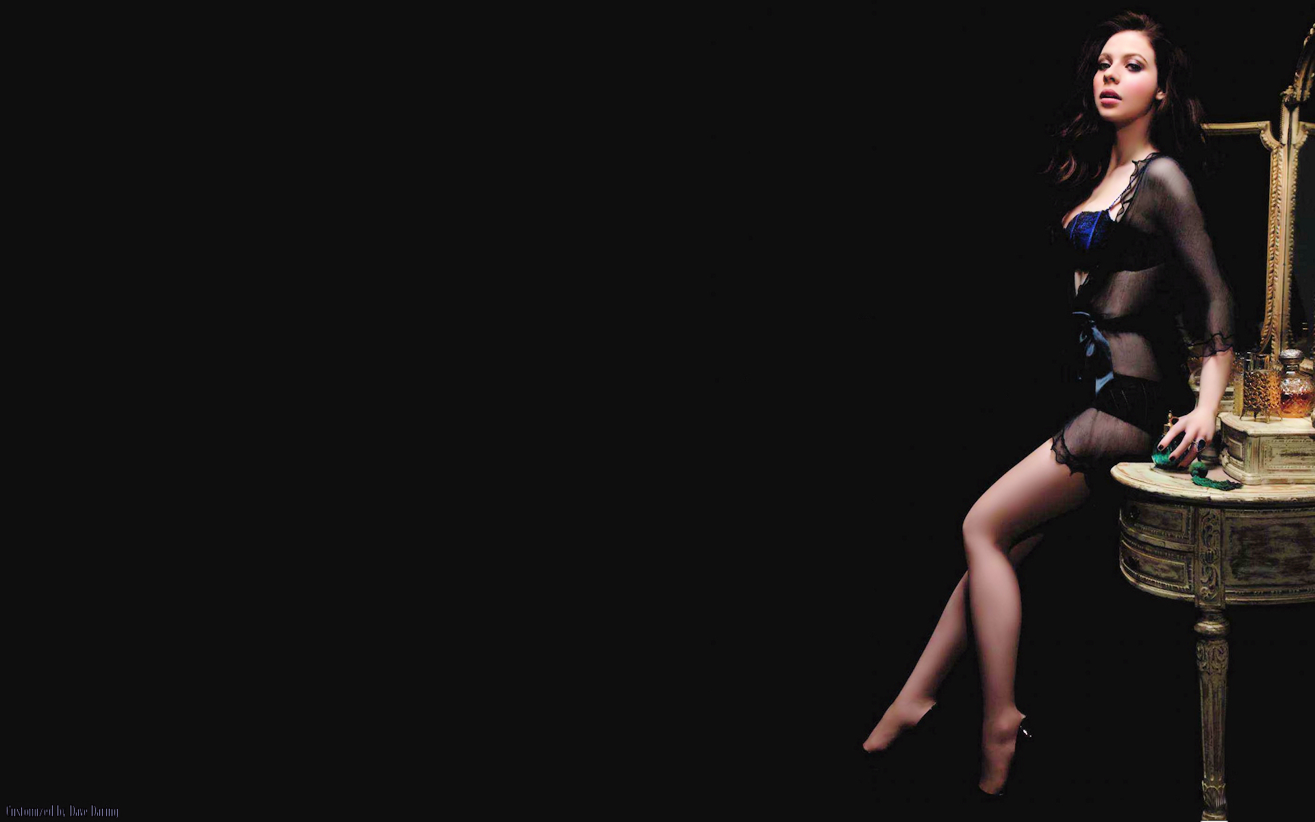 Michelle Trachtenberg in Black Sheer Dress on Vanity HD Wallpaper