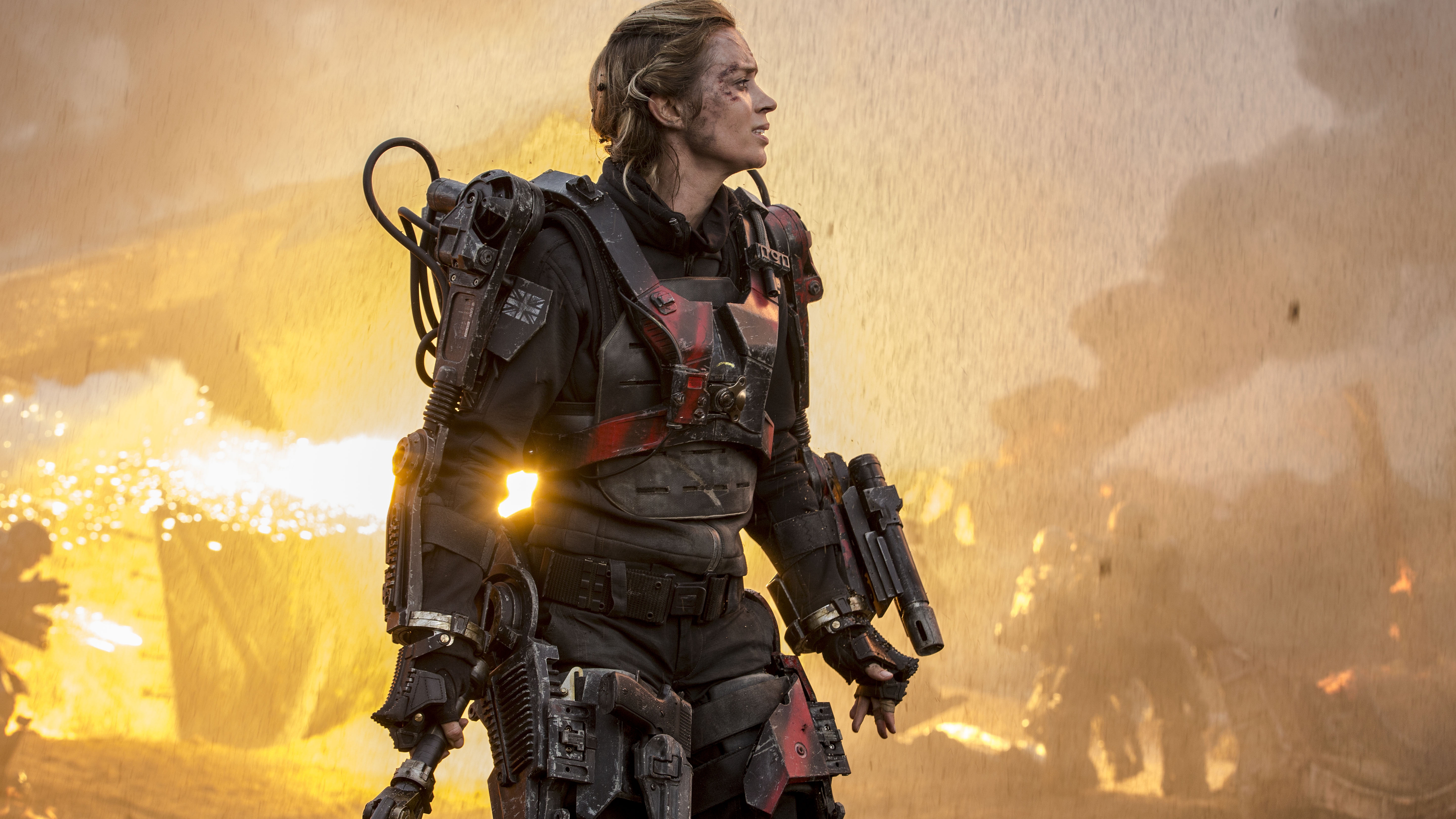 Emily Blunt in Edge of Tomorrow HD Wallpaper