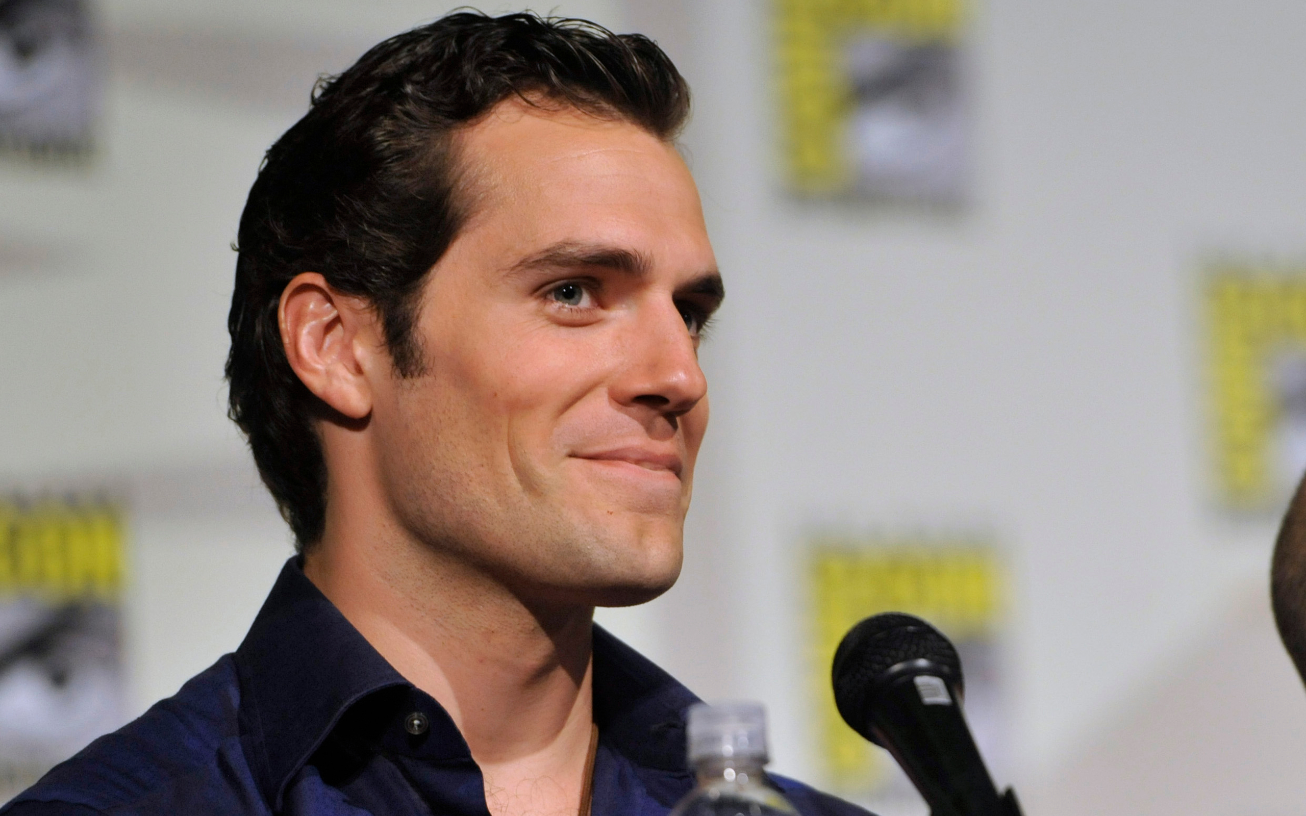 Henry Cavill at Comic-Con HD Wallpaper
