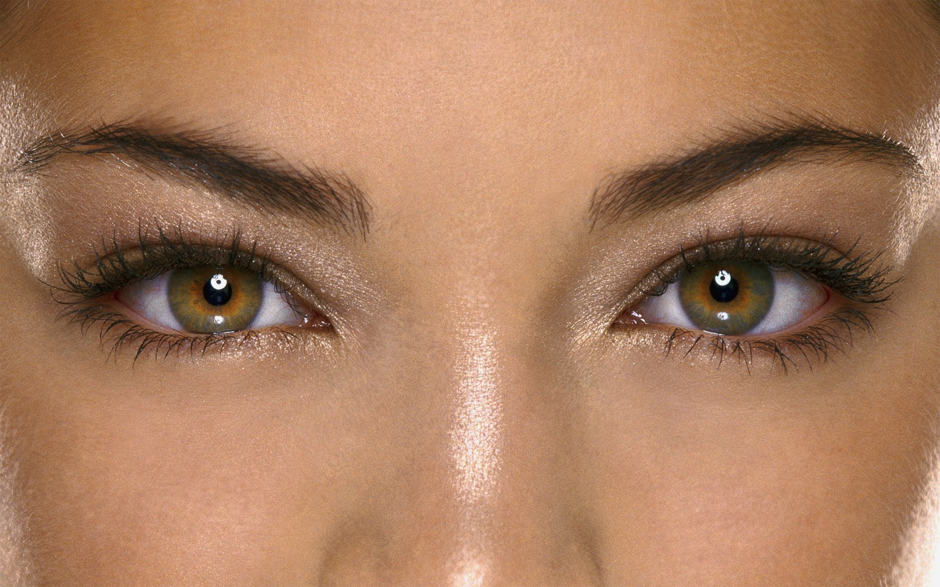 Kristin Kreuk close-up portrait HD Wallpaper