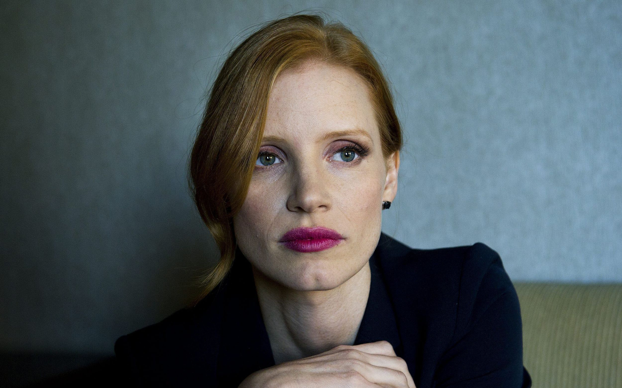 Jessica Chastain HD Wallpaper
