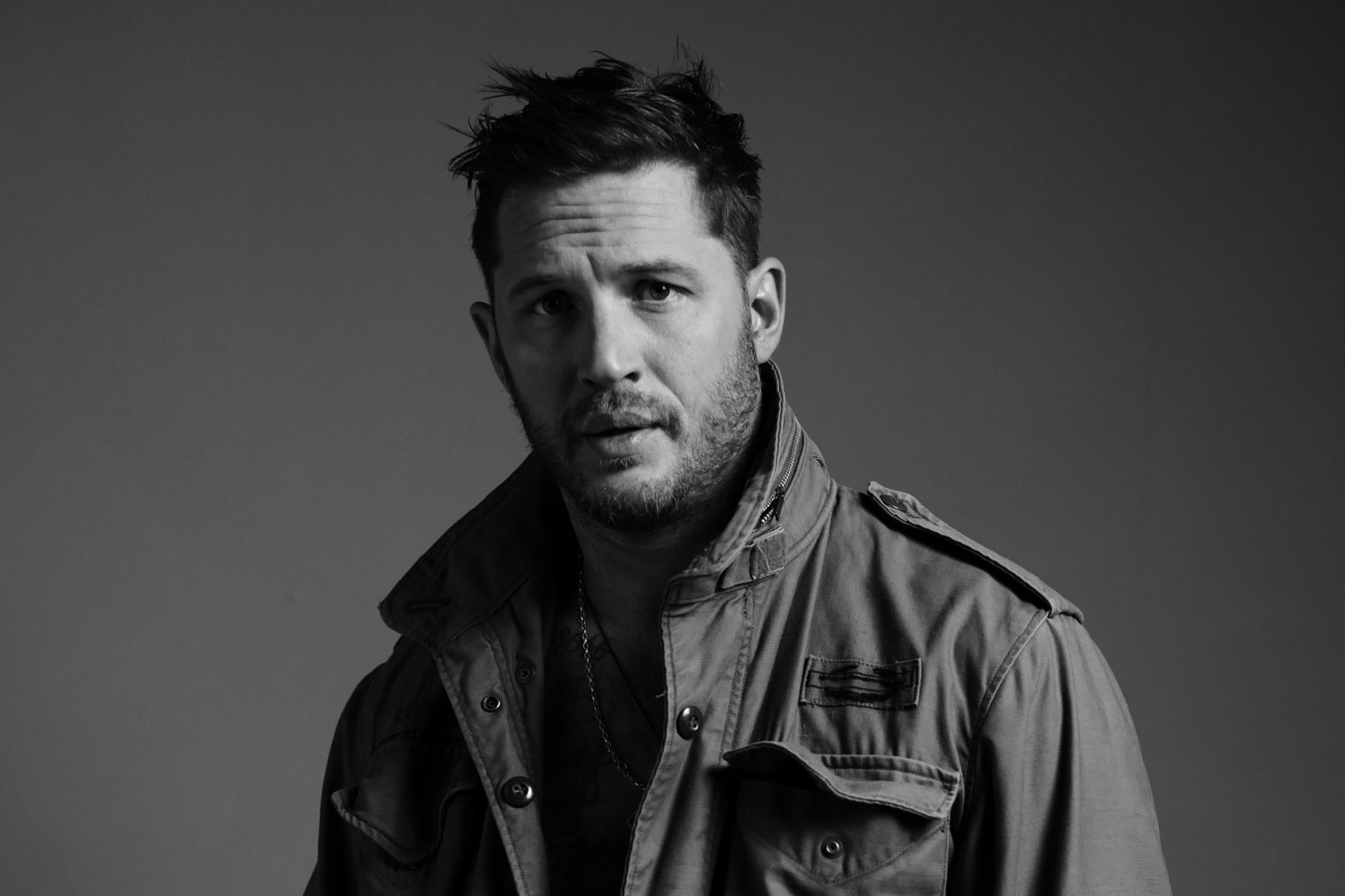 Tom Hardy HD Wallpaper