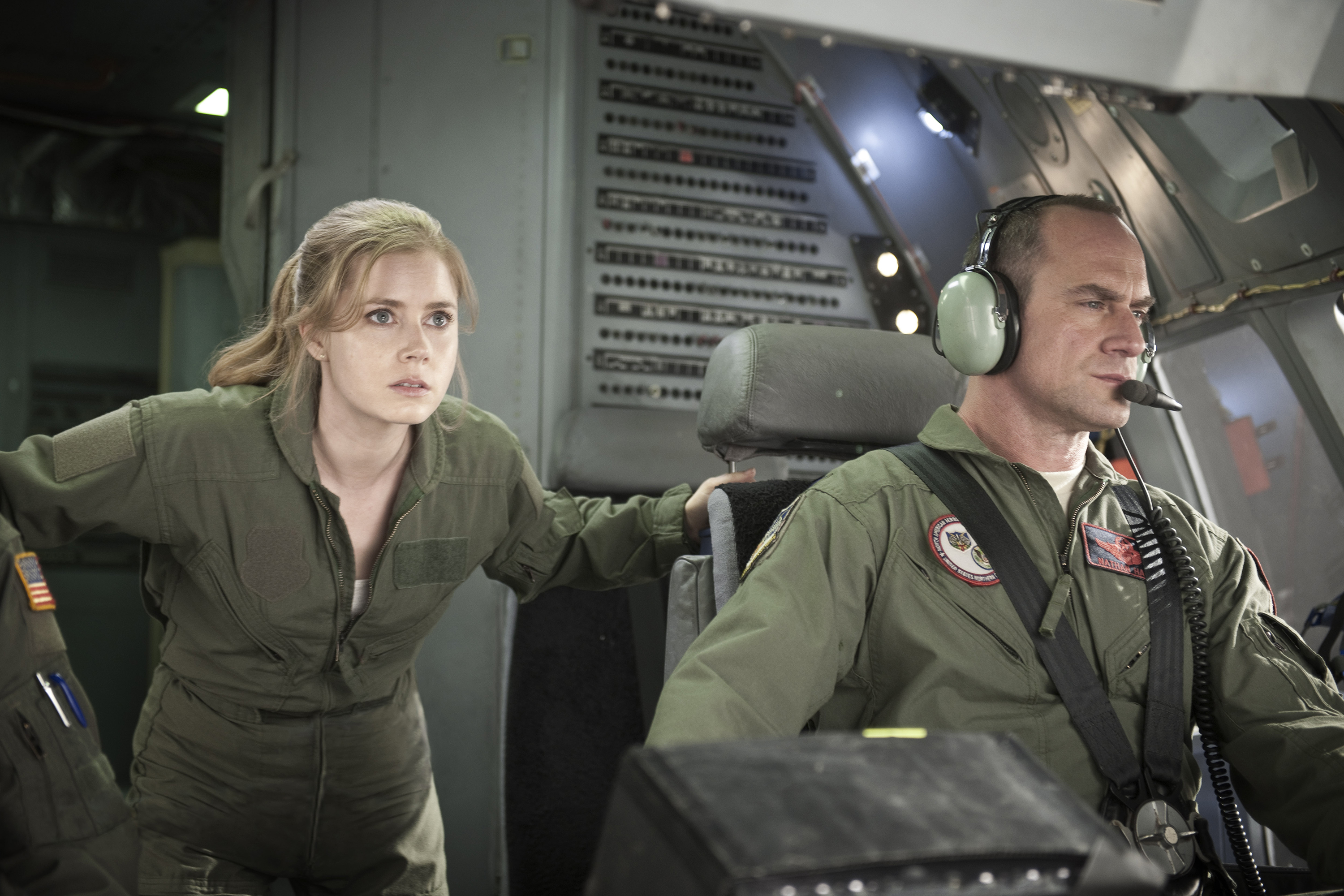 Amy Adams and Henry Cavill in Man of Steel HD Wallpaper