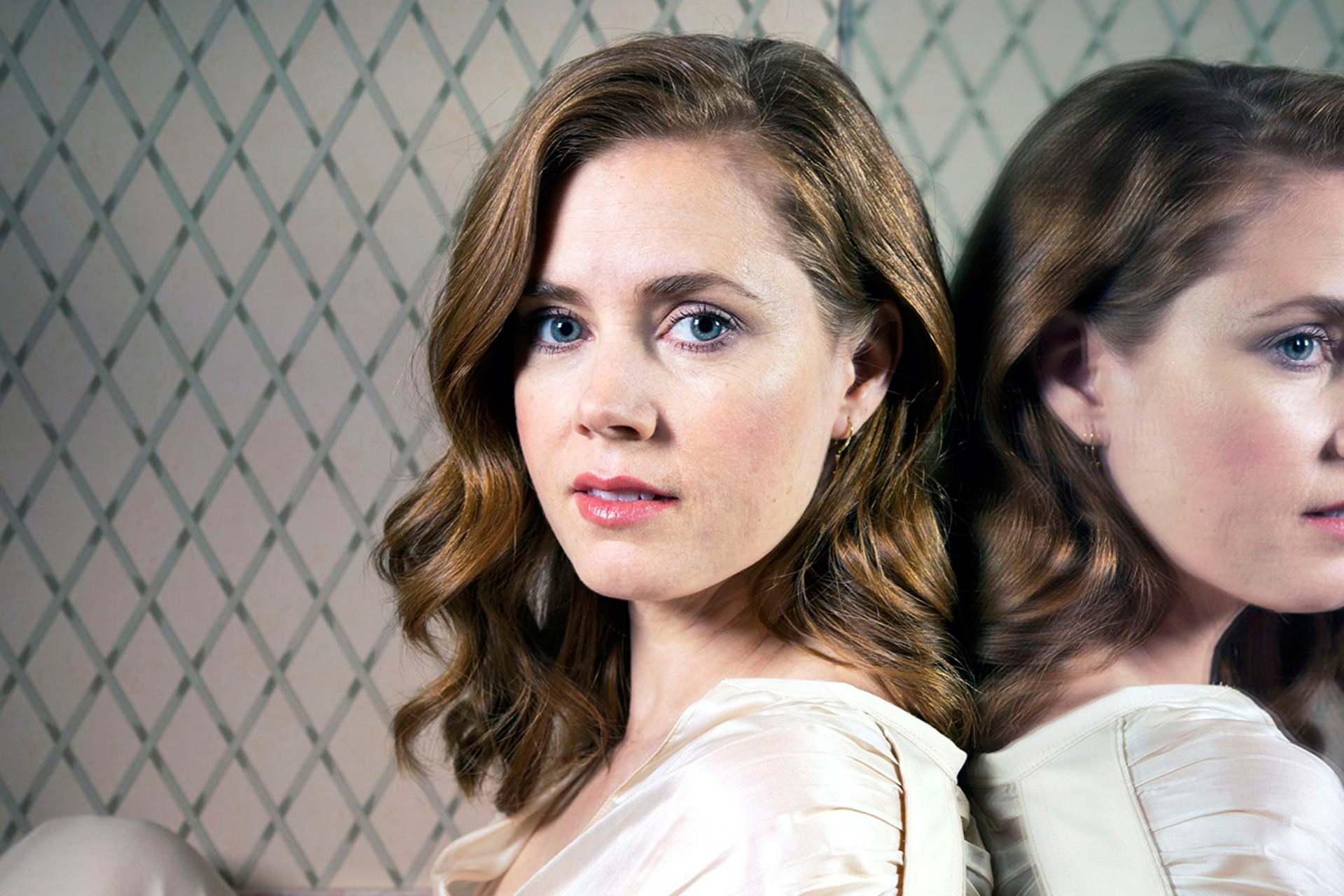 Amy Adams HD Wallpaper