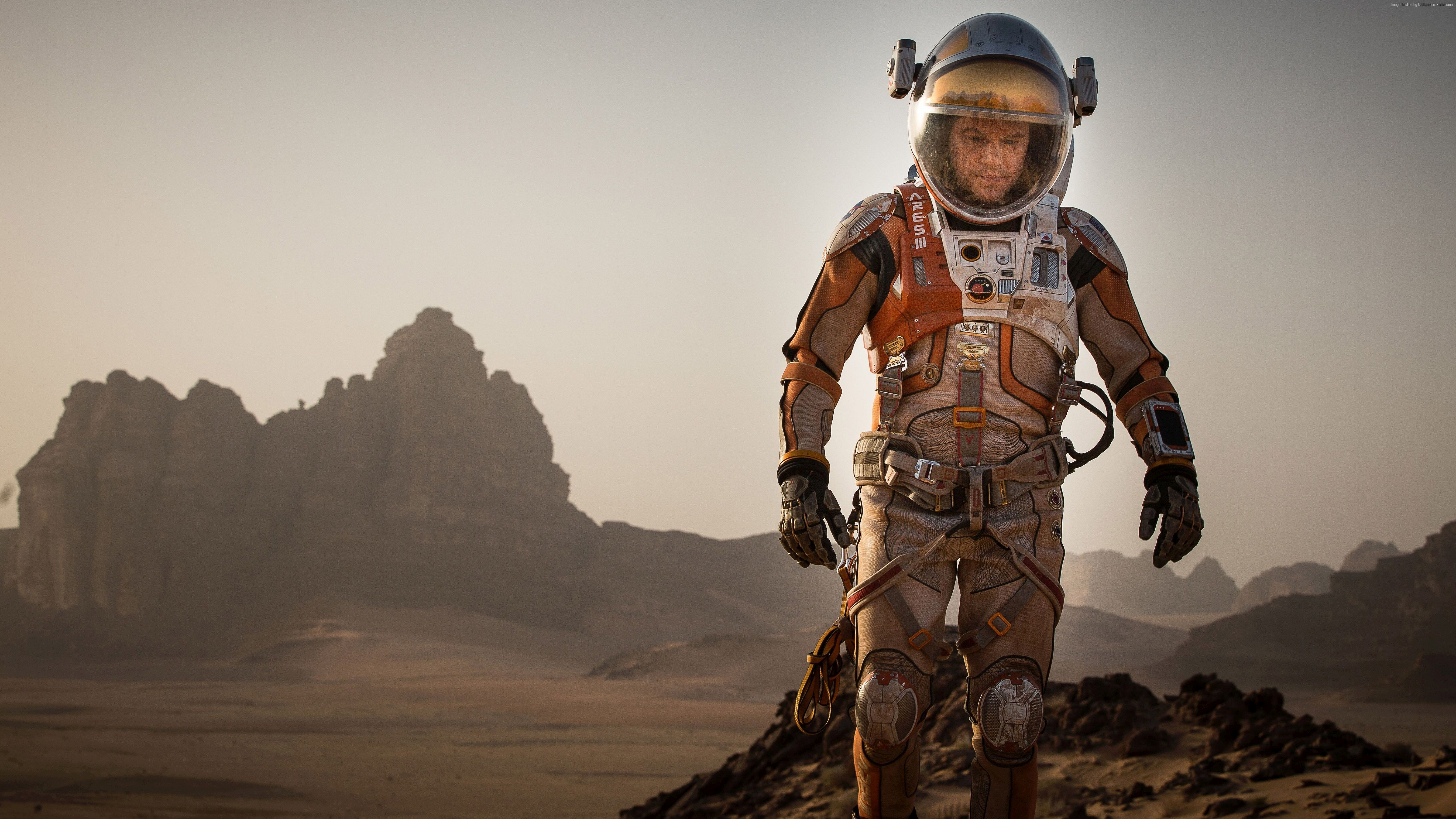 Astronaut Mark Watney from The Martian on Mars HD Wallpaper