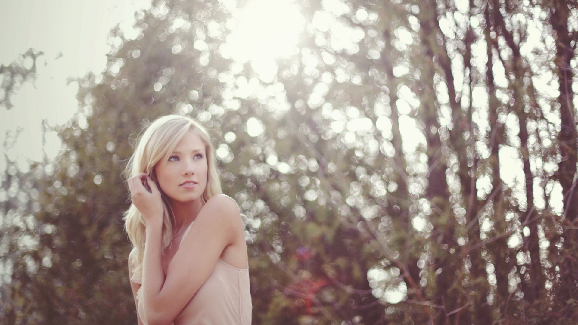 Woman with blonde hair in a tan top HD Wallpaper