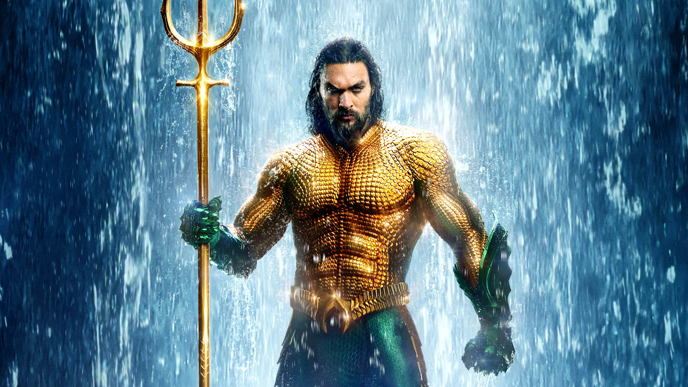 Aquaman holding a trident HD Wallpaper