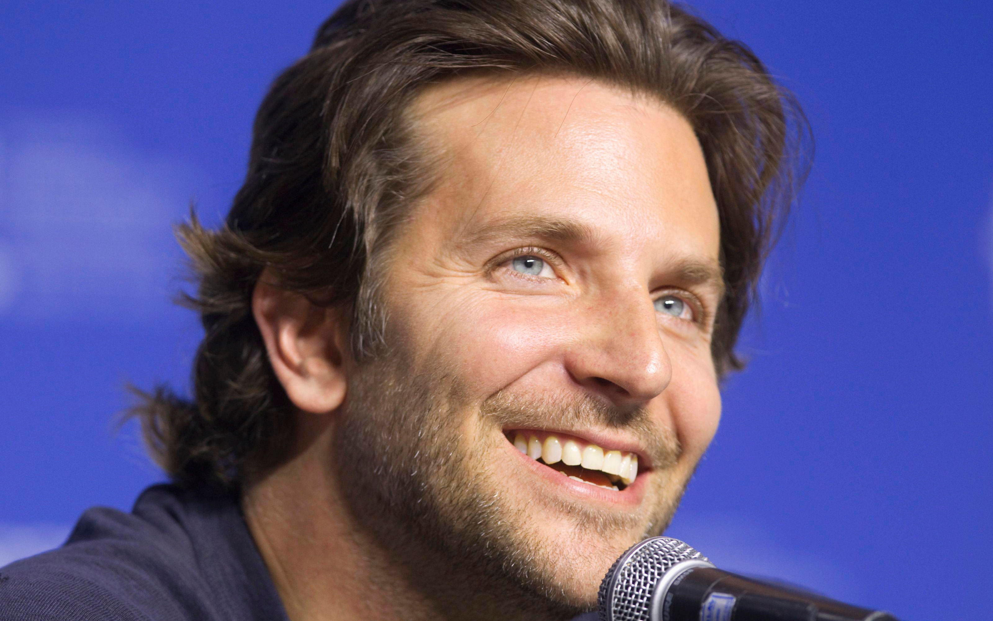 Bradley Cooper HD Wallpaper