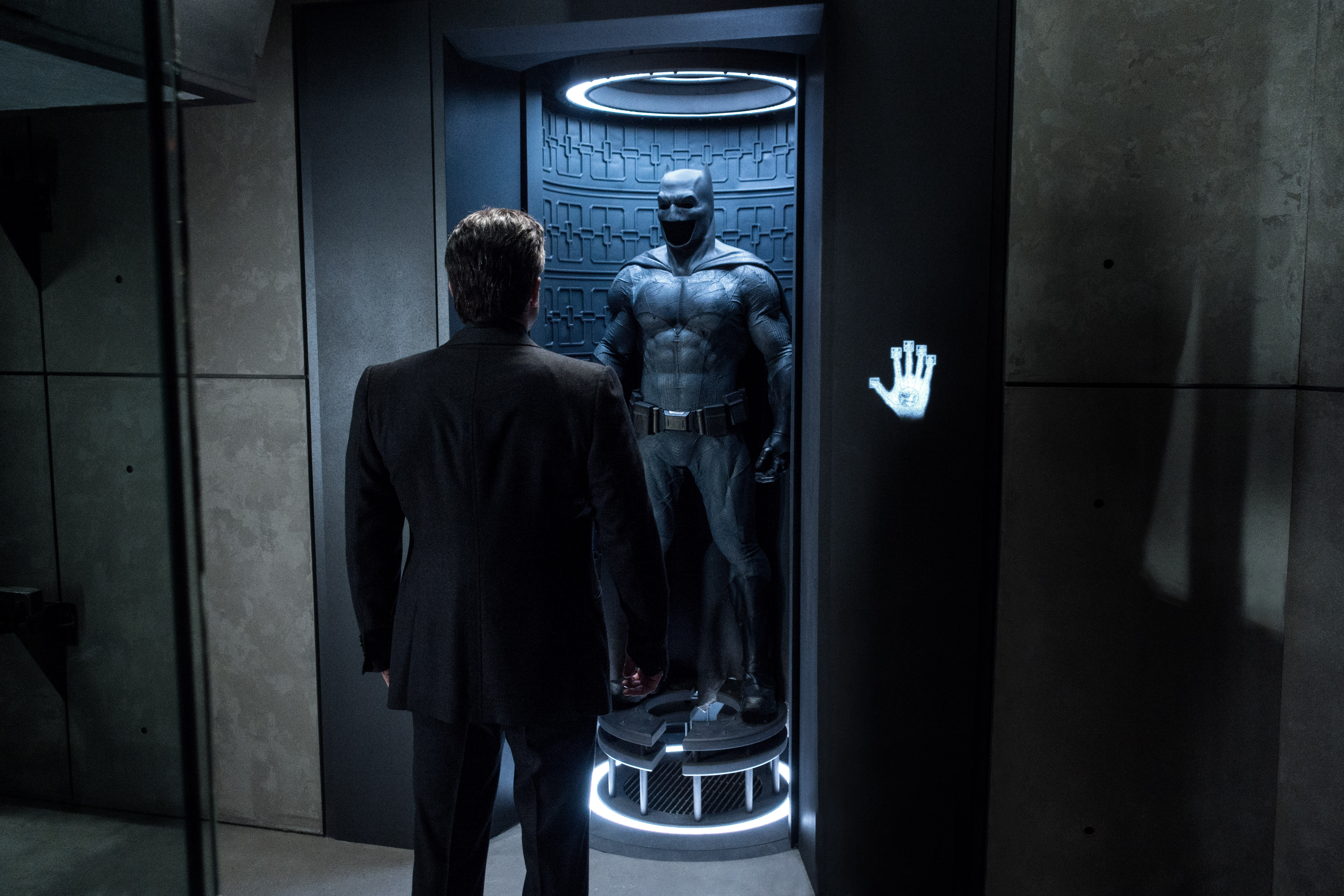 Batman from Batman v Superman: Dawn of Justice HD Wallpaper