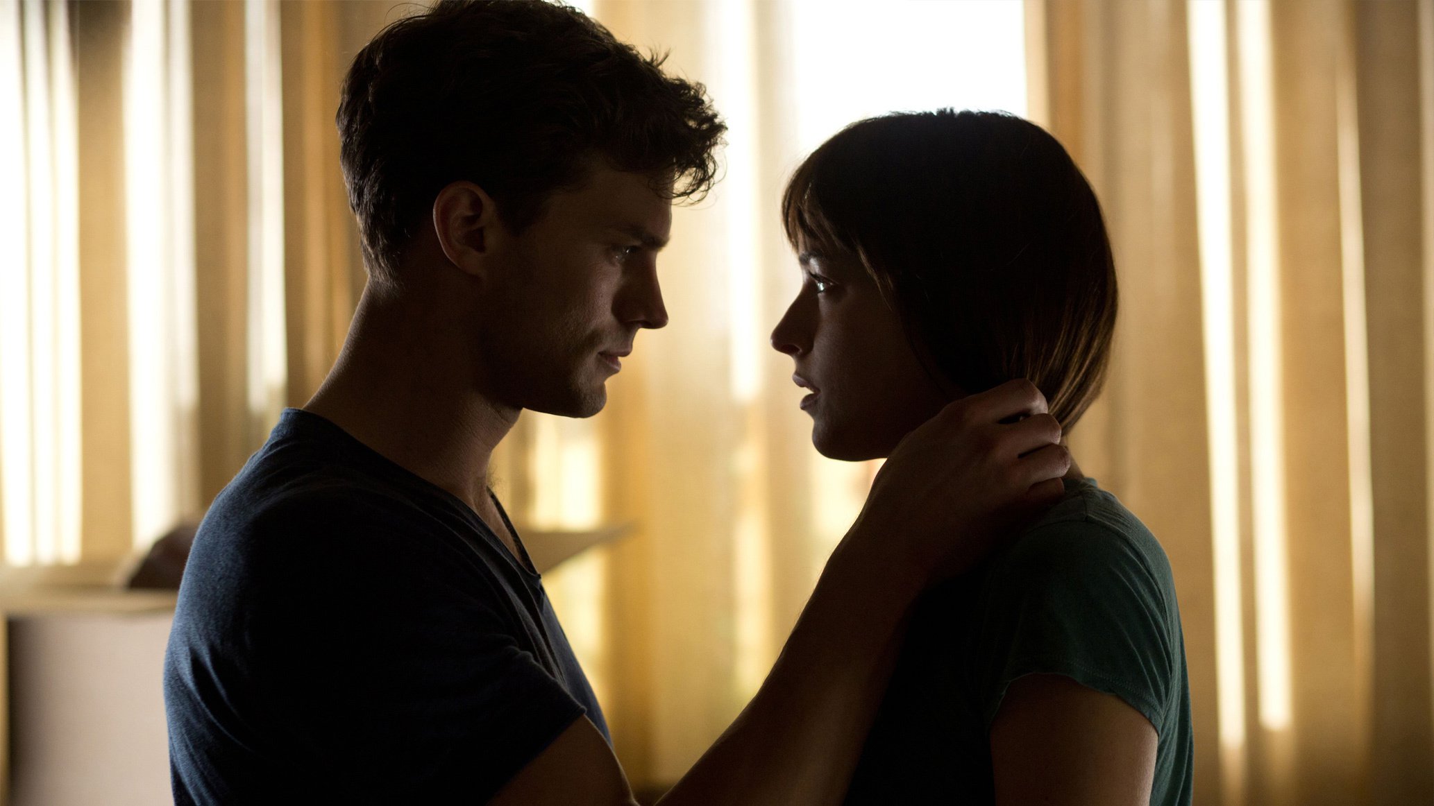 Dakota Johnson and Jamie Dornan HD Wallpaper