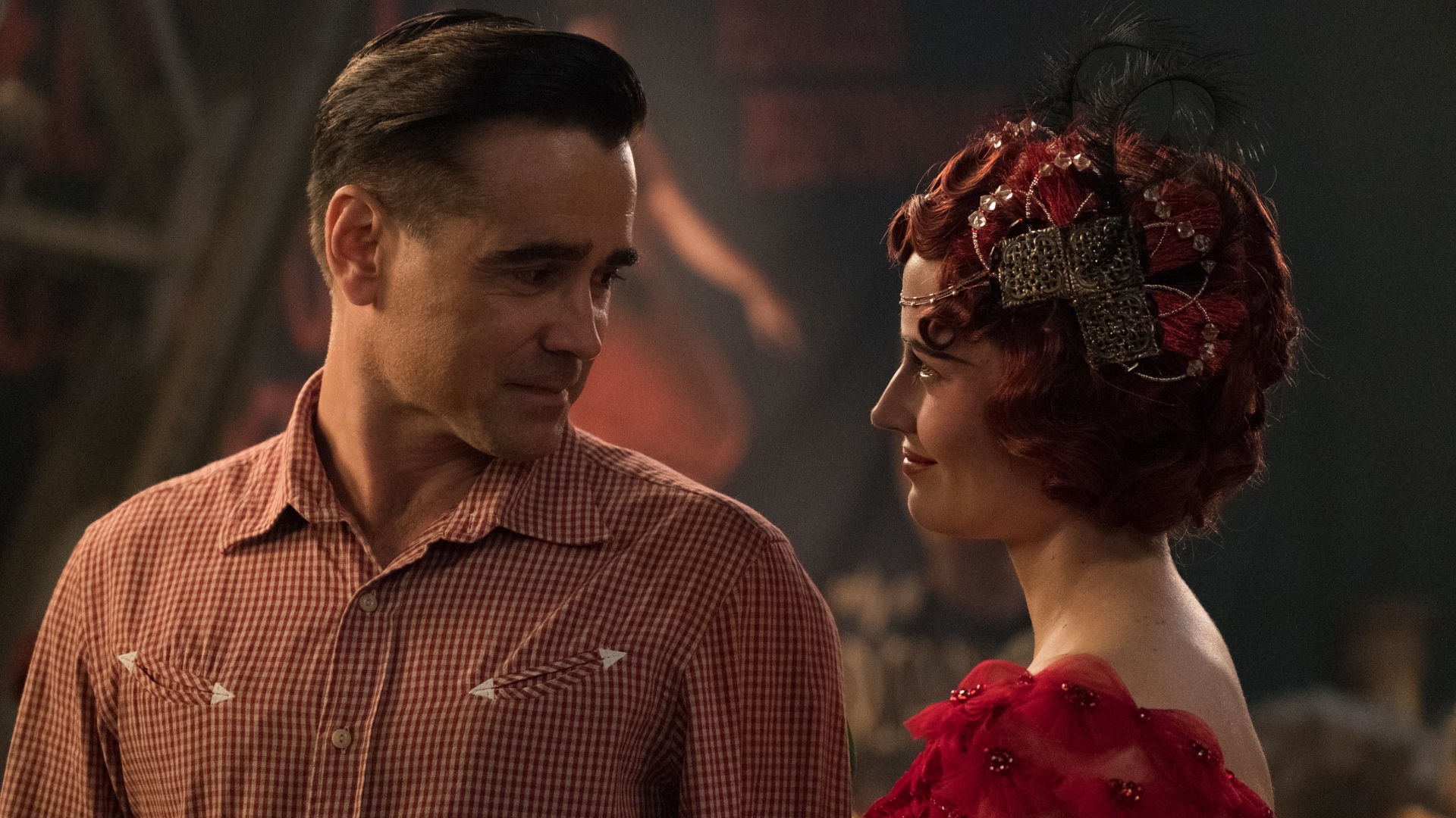 Colin Farrell and Eva Green in A Dazzling Performance HD Wallpaper