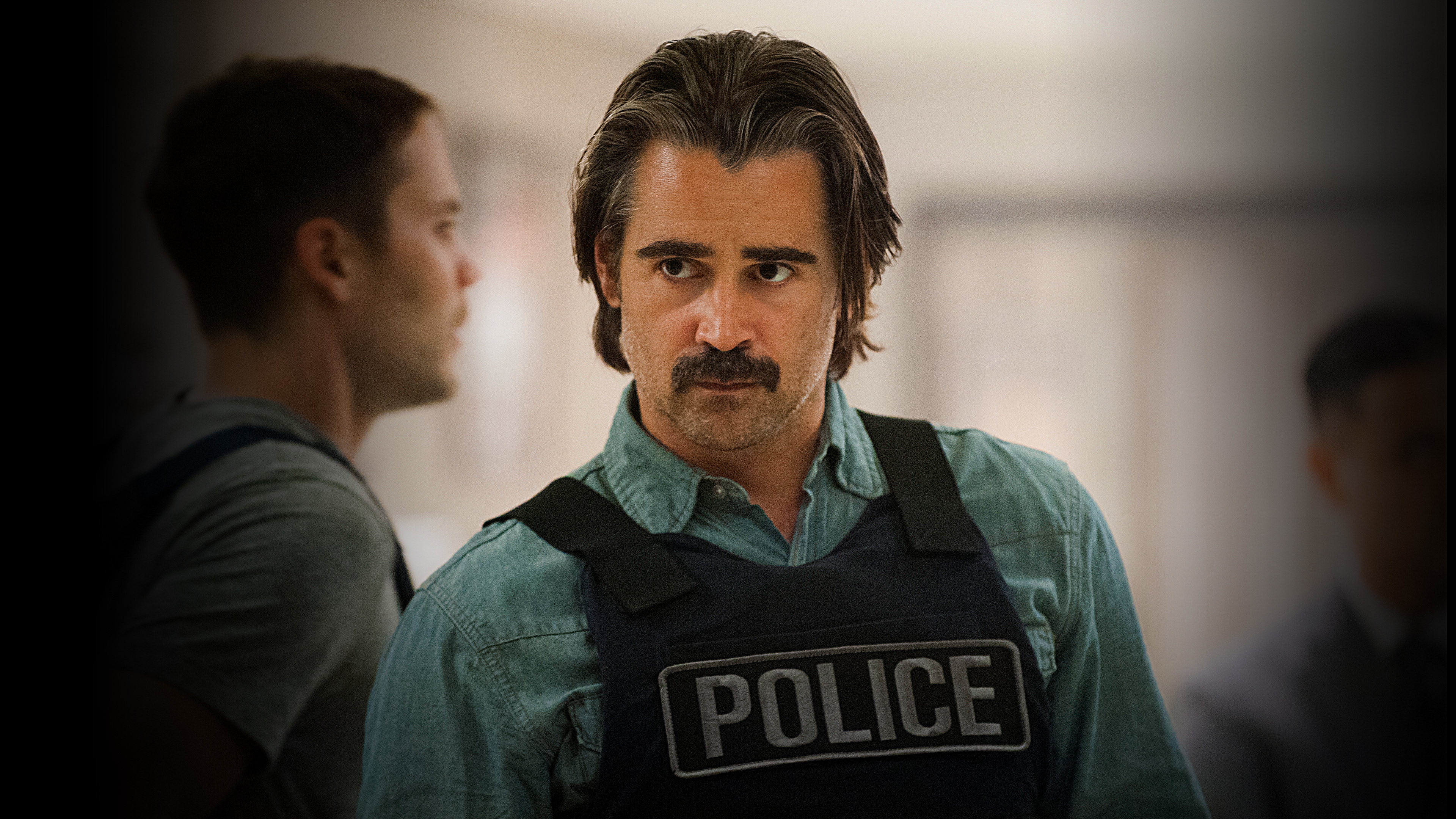 Colin Farrell in Police Vest HD Wallpaper