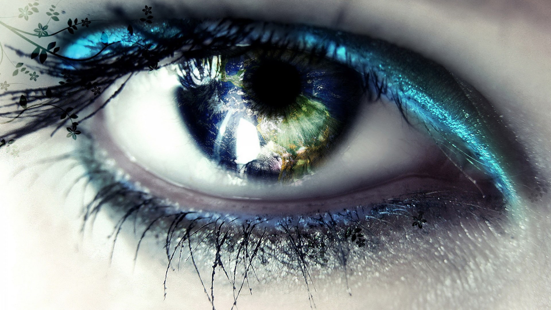 Close-up of a human eye reflecting the Earth HD Wallpaper