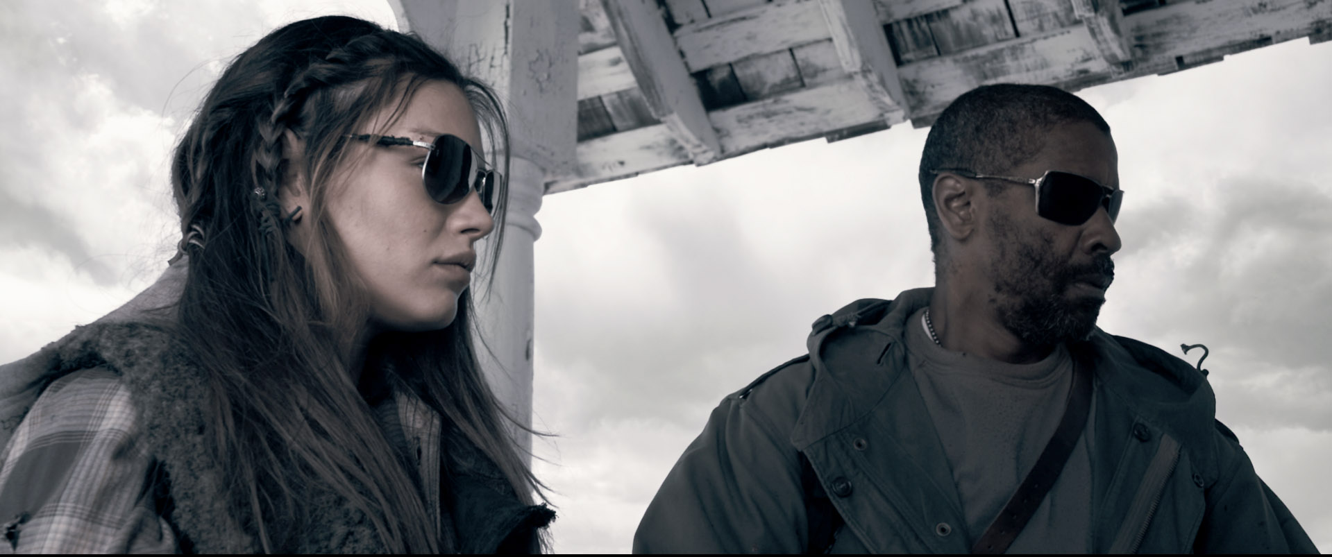 Denzel Washington and a woman in sunglasses HD Wallpaper
