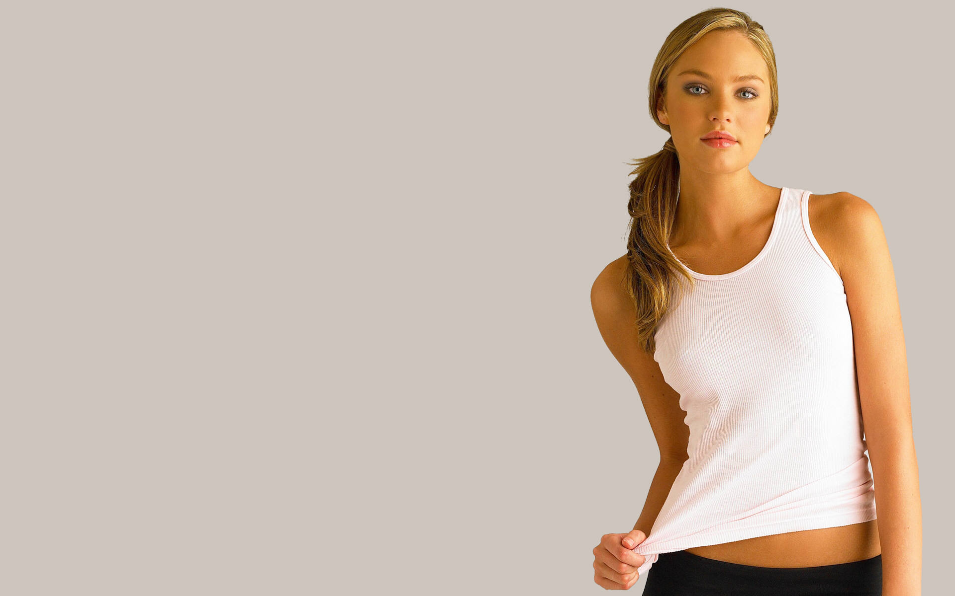 Candice Swanepoel in white tank top HD Wallpaper