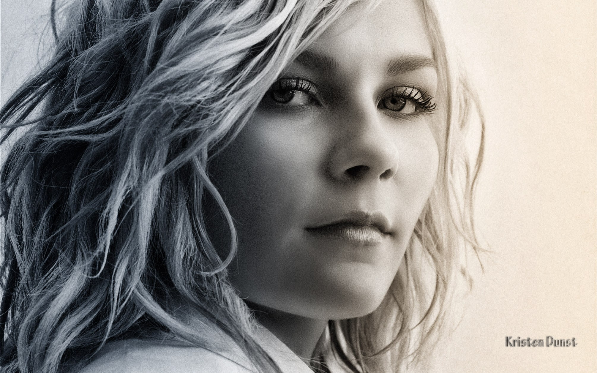 Kirsten Dunst Portrait HD Wallpaper