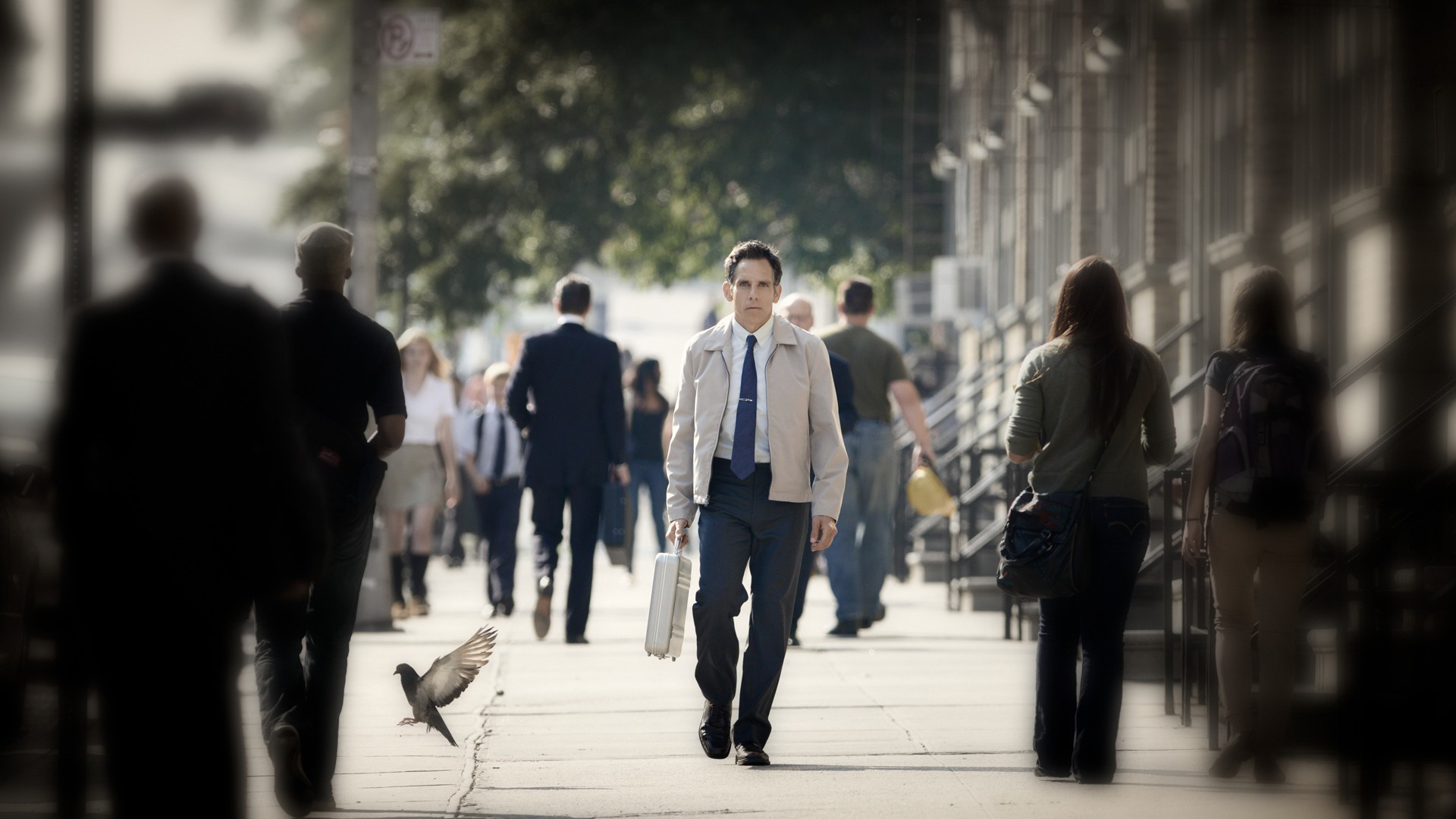 Ben Stiller walking on a city sidewalk HD Wallpaper