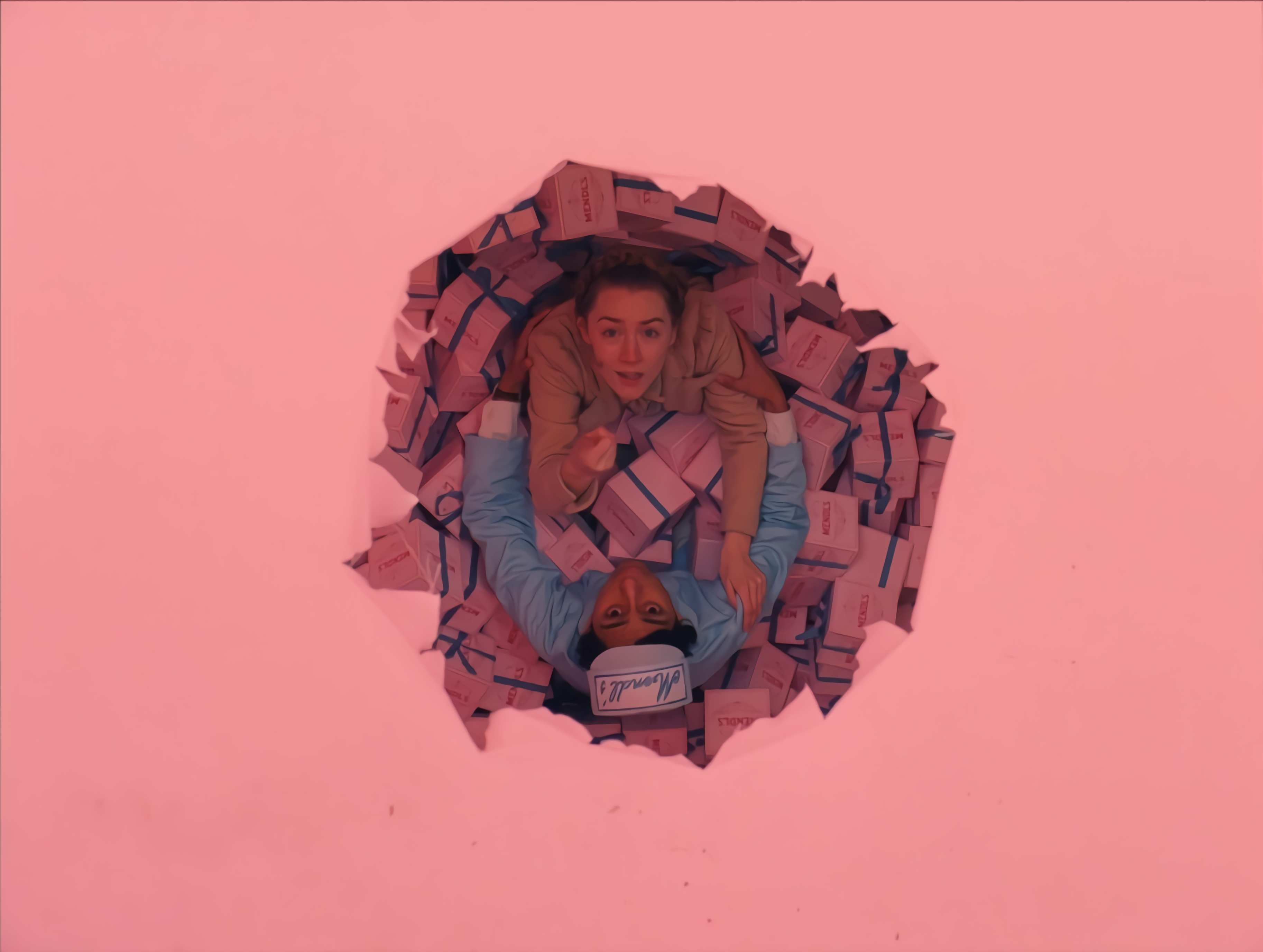 Saoirse Ronan in a pile of boxes HD Wallpaper