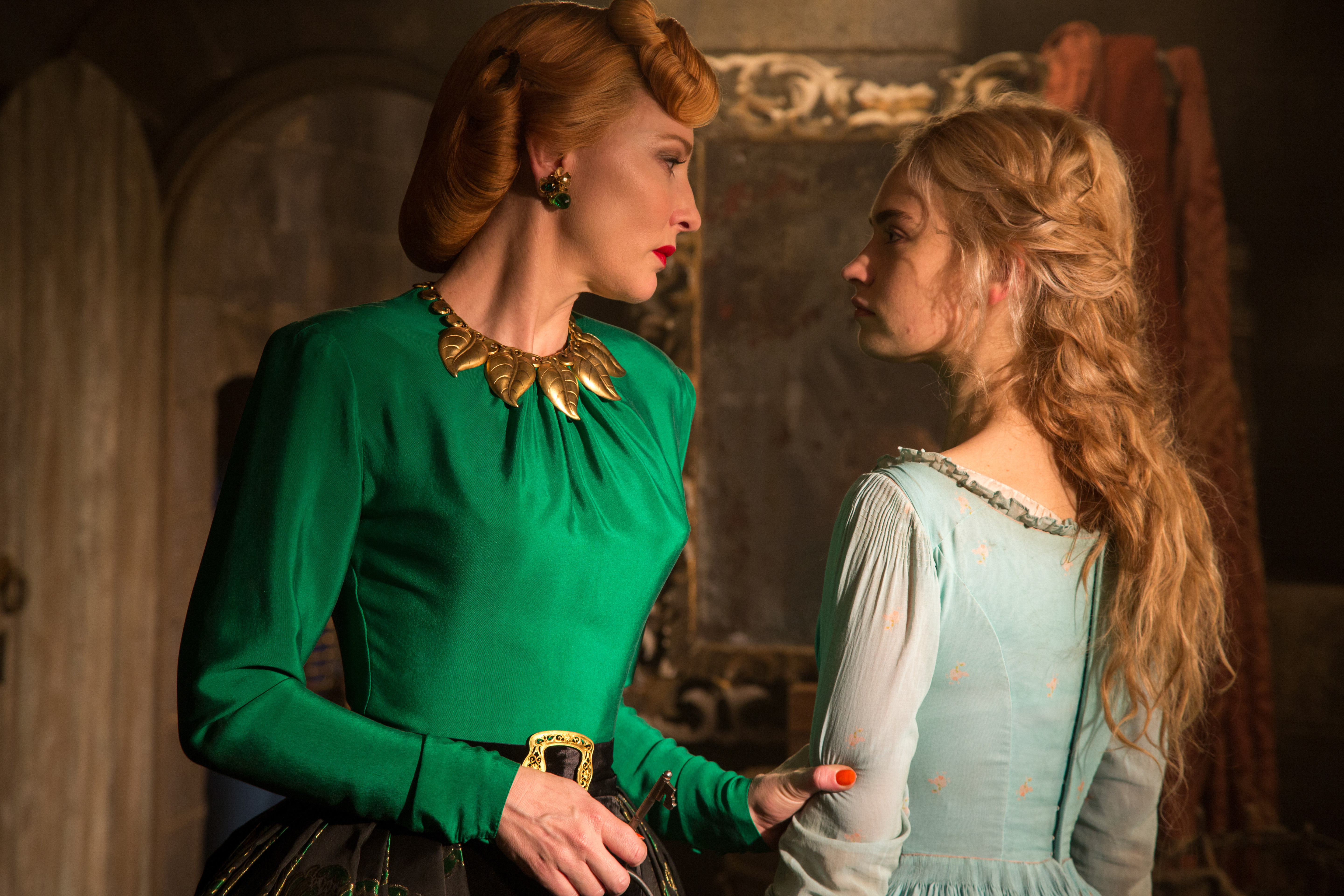 Cate Blanchett and Lily James in Cinderella HD Wallpaper