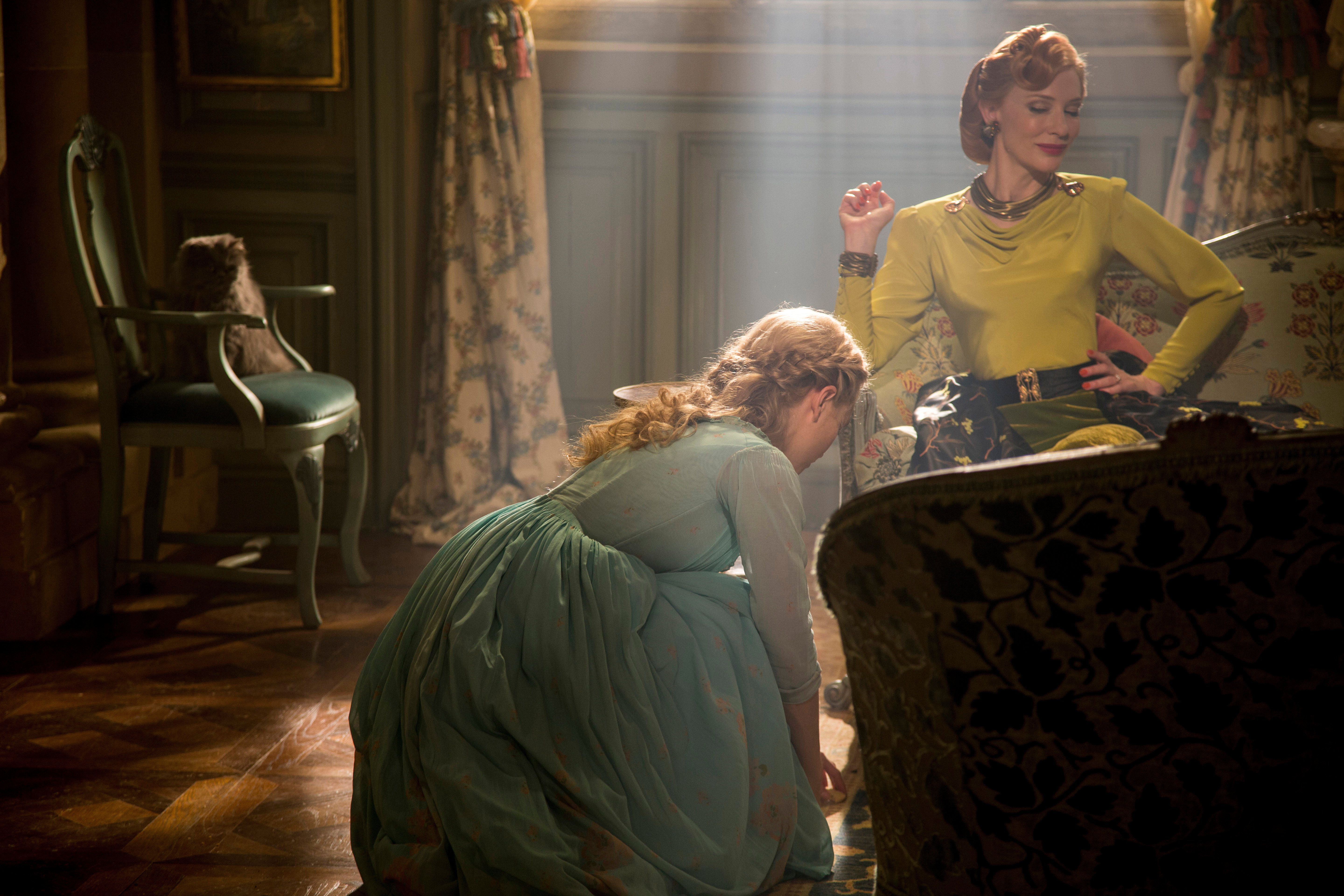 Cate Blanchett in Cinderella HD Wallpaper