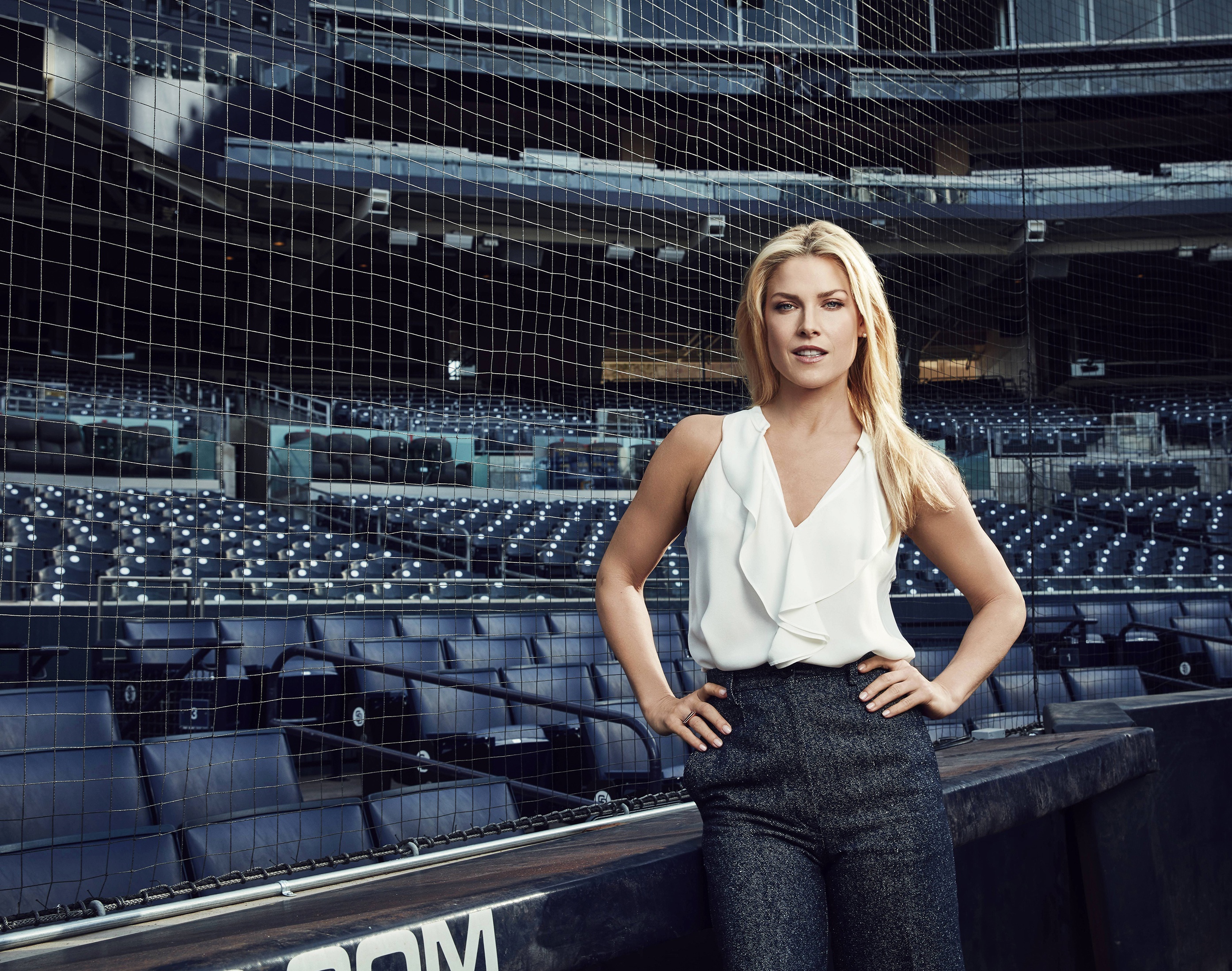 Ali Larter in baseball stadium HD Wallpaper