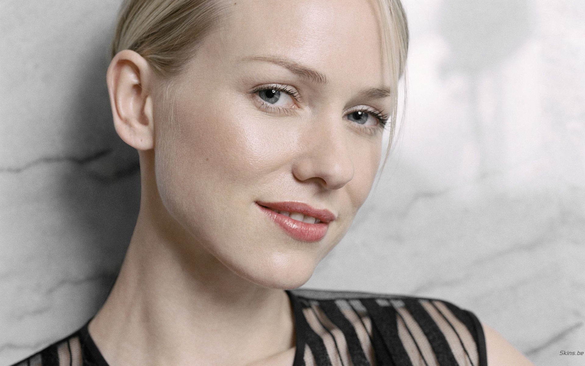 Naomi Watts HD Wallpaper