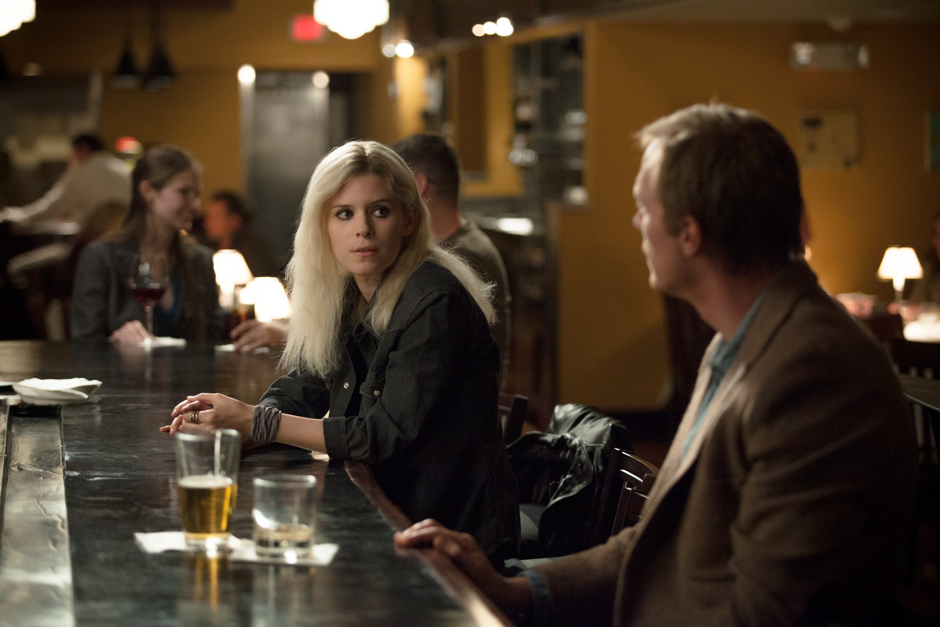 Kate Mara at a bar HD Wallpaper