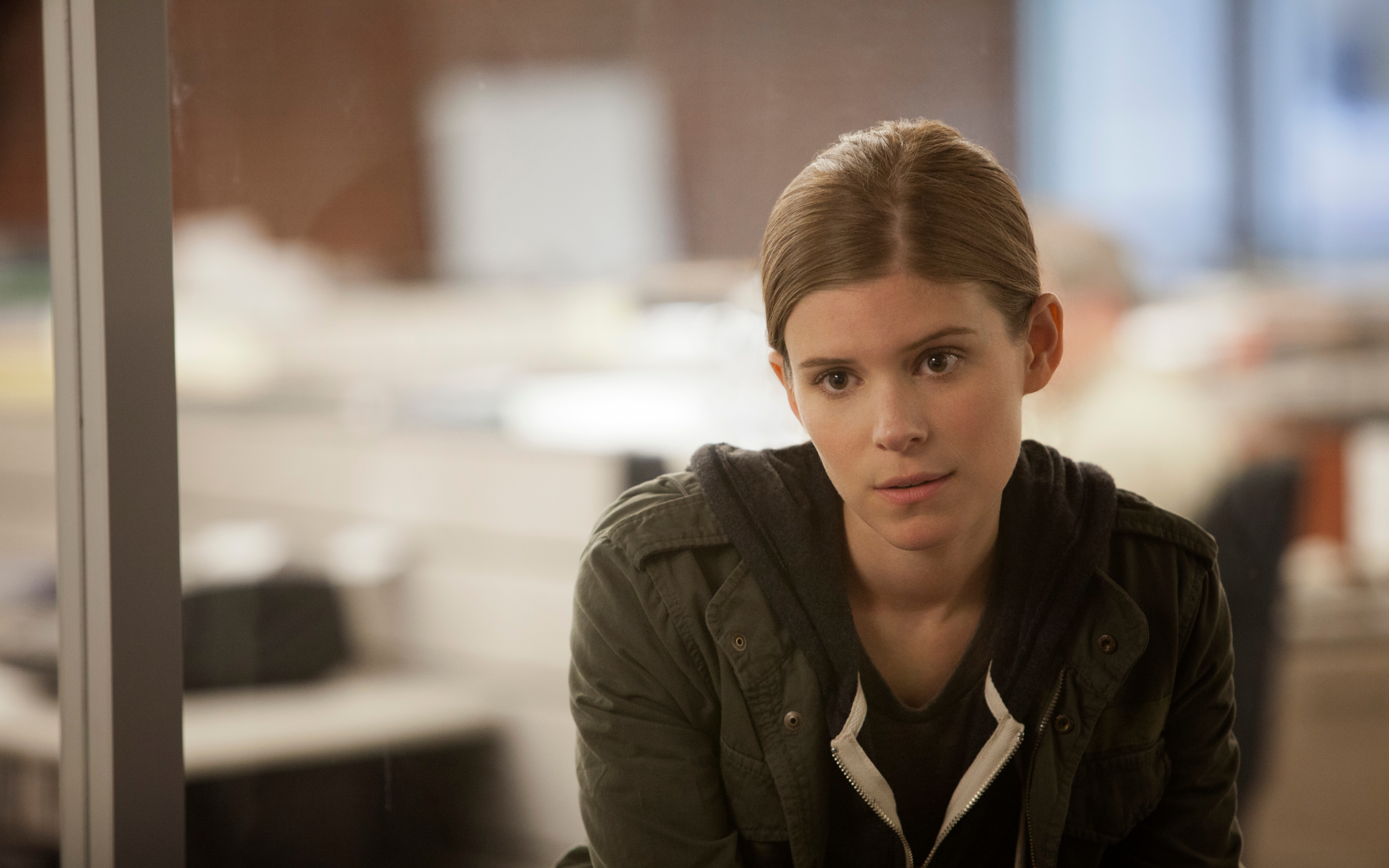 Kate Mara HD Wallpaper