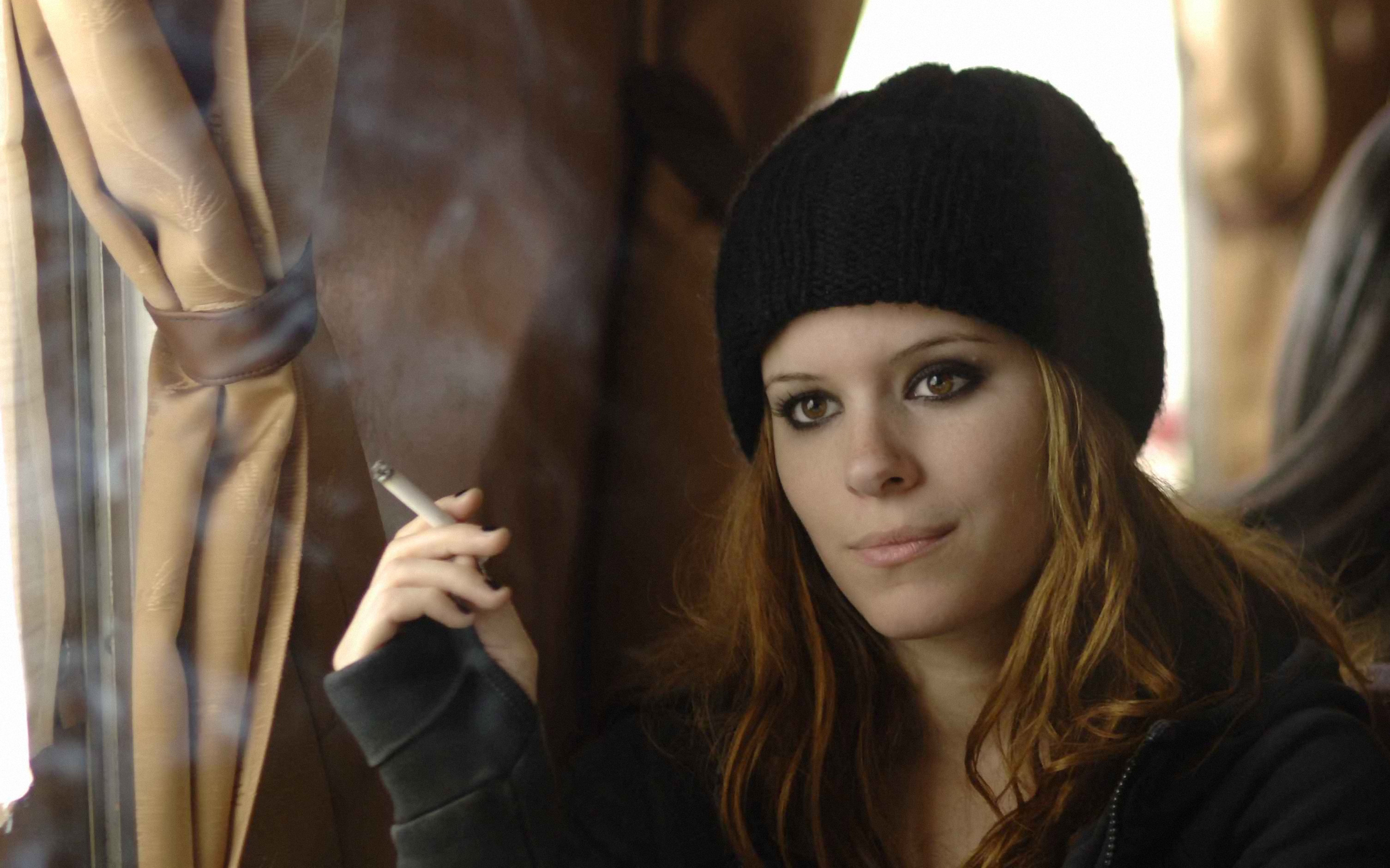 Kate Mara smoking a cigarette HD Wallpaper