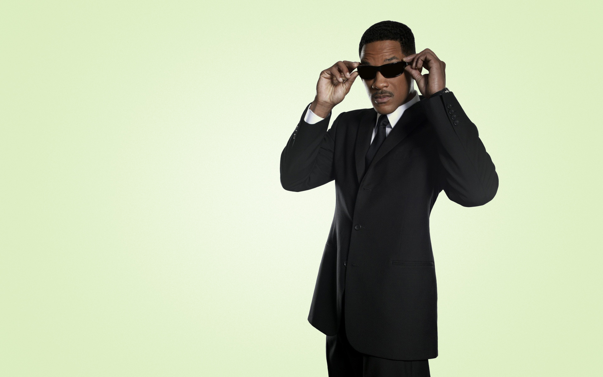 Will Smith adjusting sunglasses HD Wallpaper