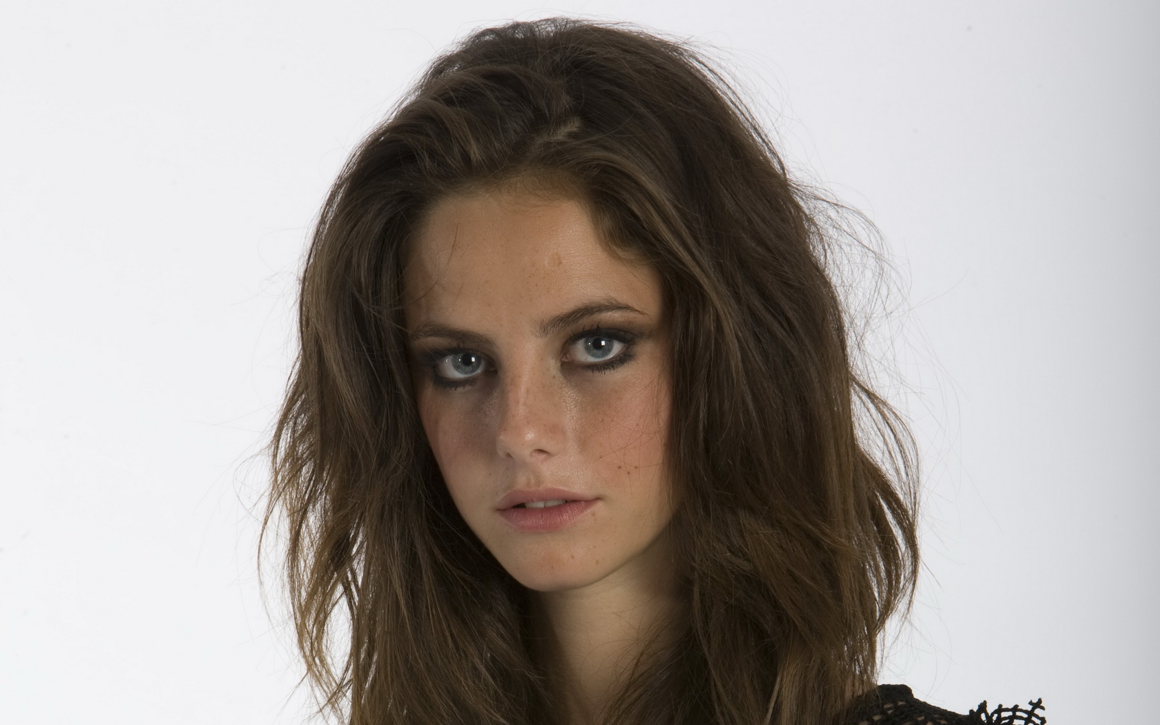 Kaya Scodelario HD Wallpaper