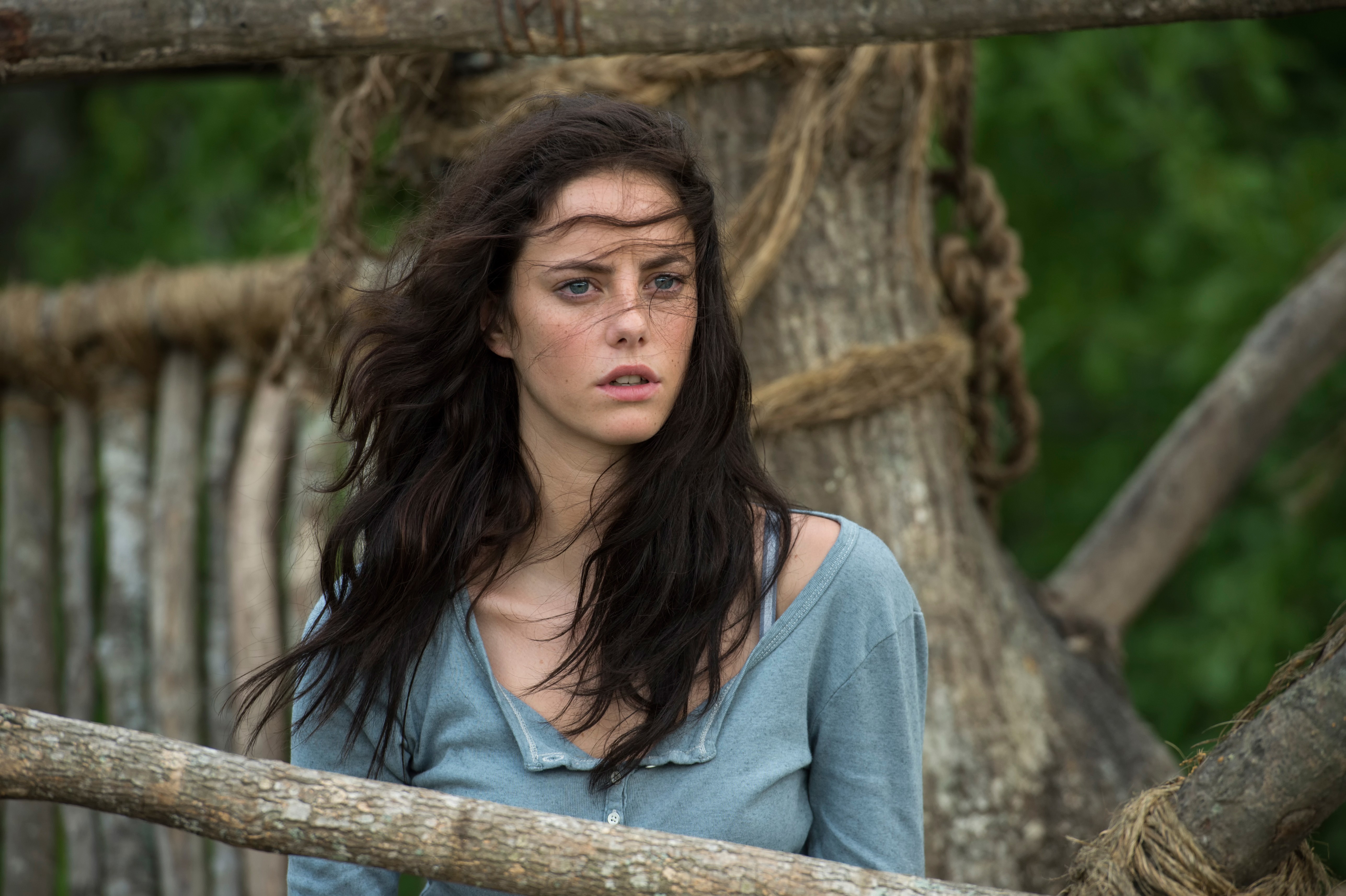 Kaya Scodelario in The Maze Runner HD Wallpaper