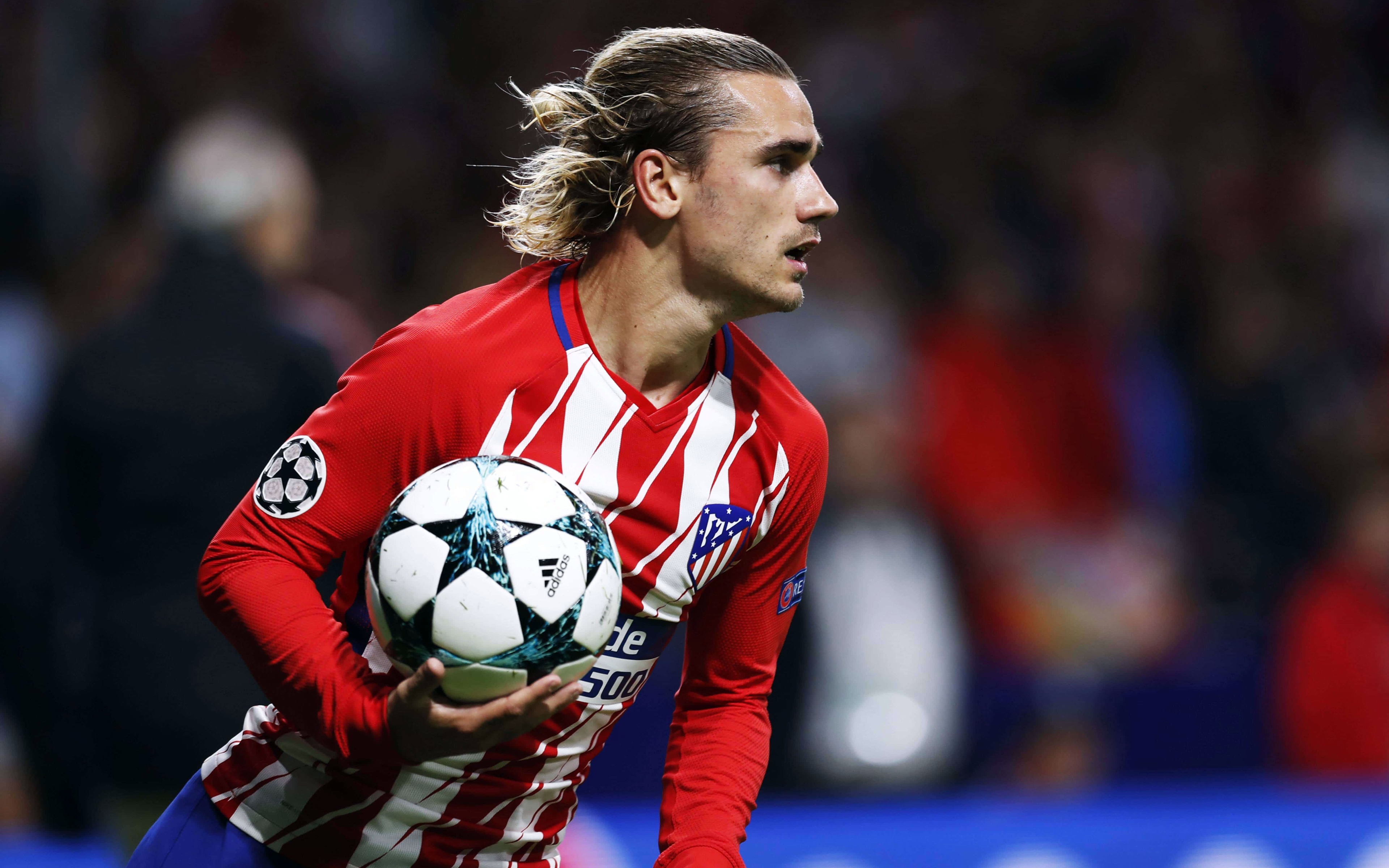 Antoine Griezmann with a soccer ball HD Wallpaper