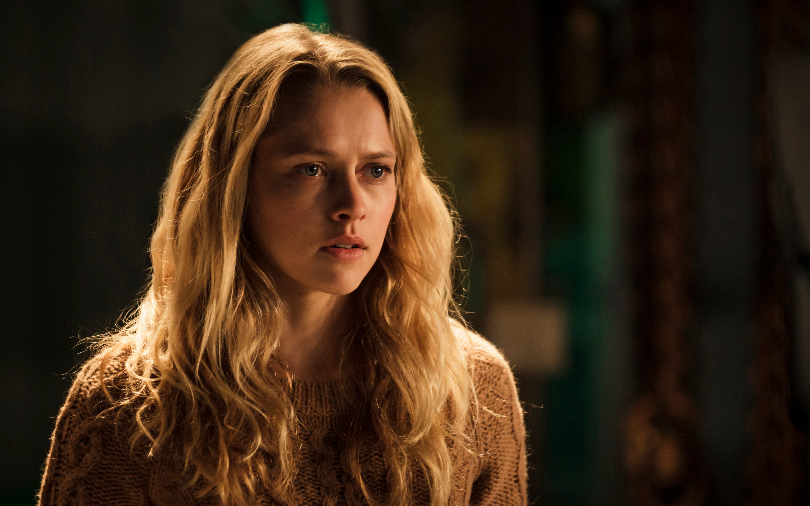 Teresa Palmer HD Wallpaper