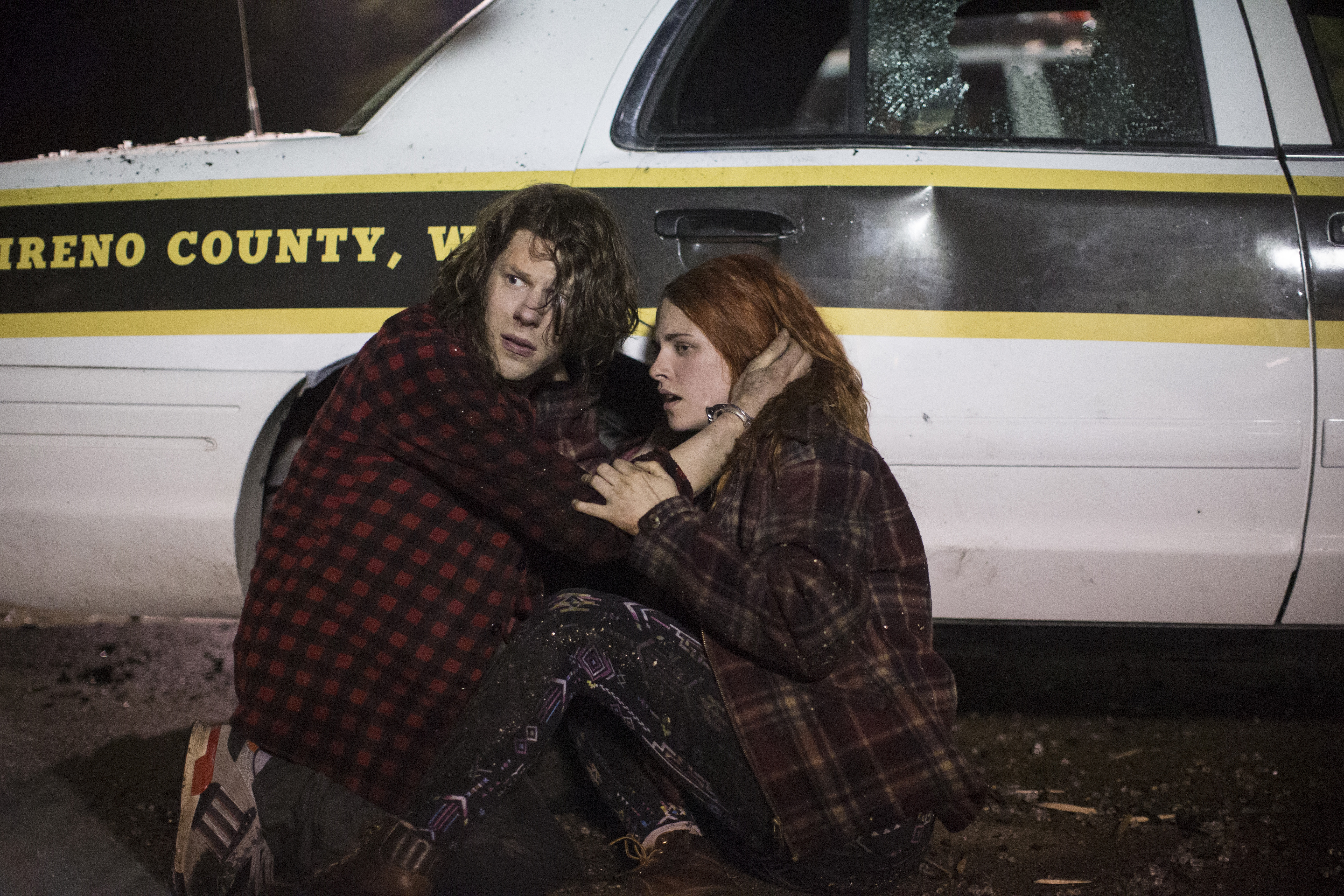Jesse Eisenberg and Kristen Stewart in American Ultra HD Wallpaper
