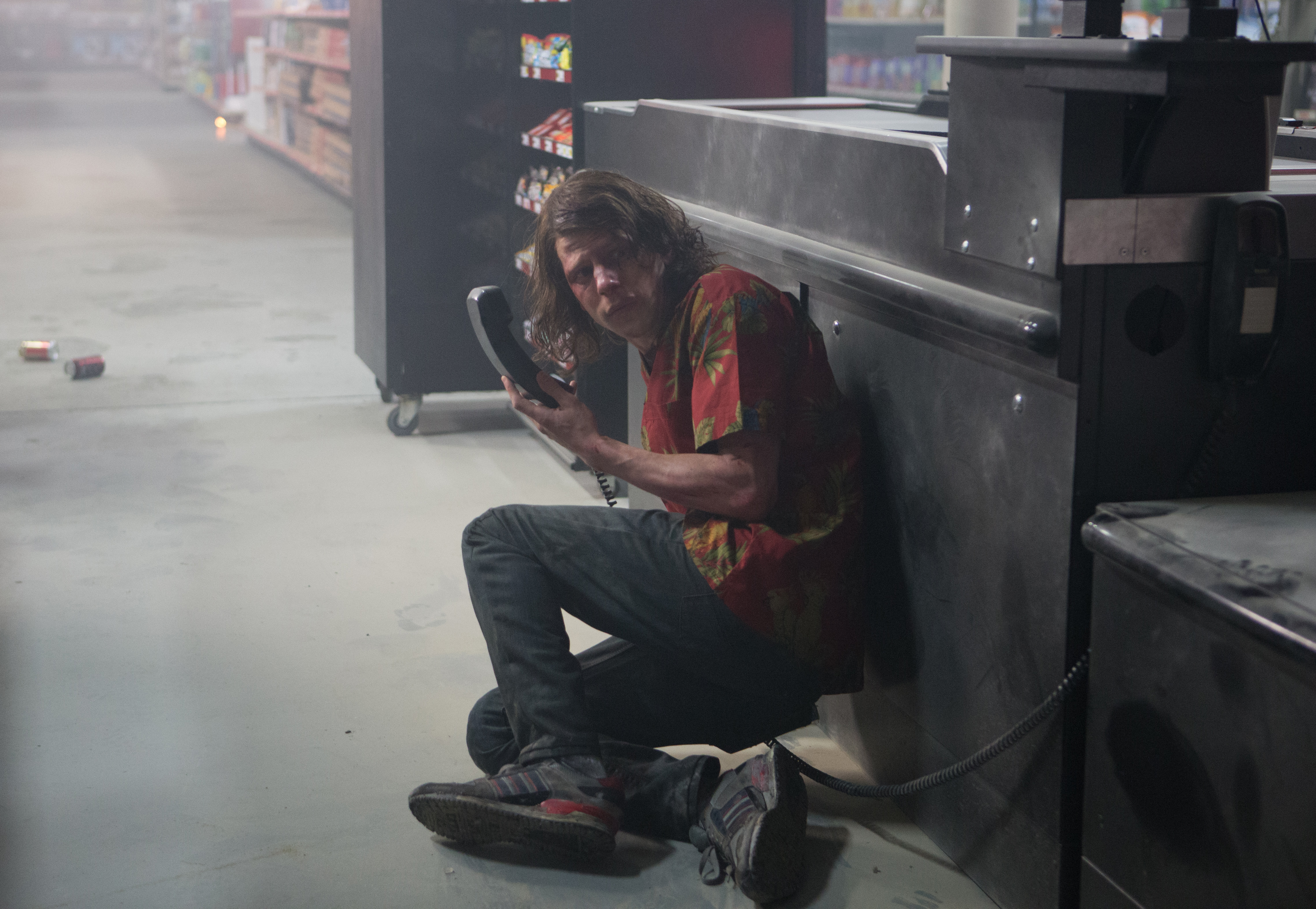 Jesse Eisenberg in a grocery store HD Wallpaper