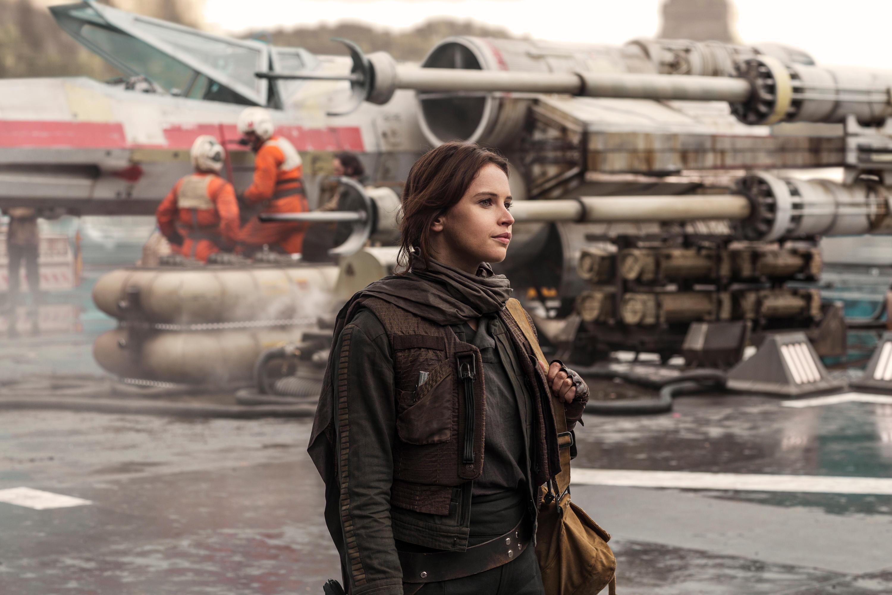 Felicity Jones as Jyn Erso from Rogue One HD Wallpaper
