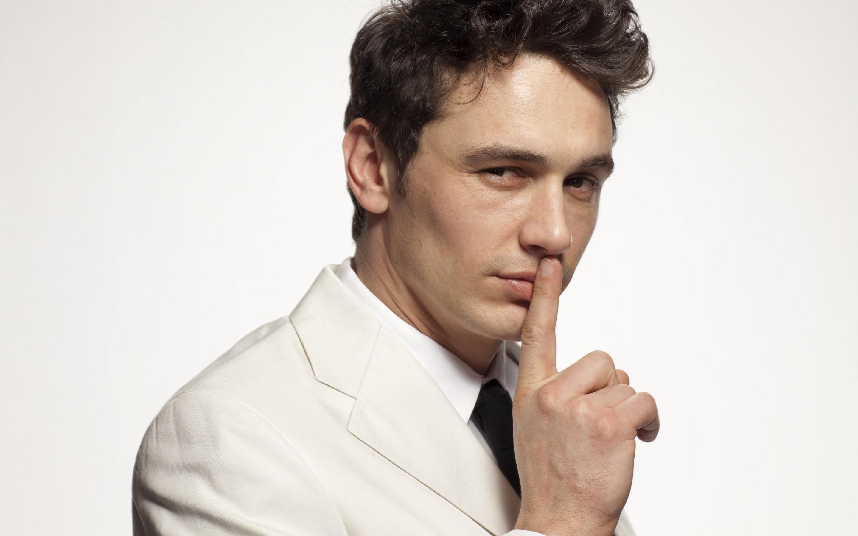 James Franco in a white suit HD Wallpaper