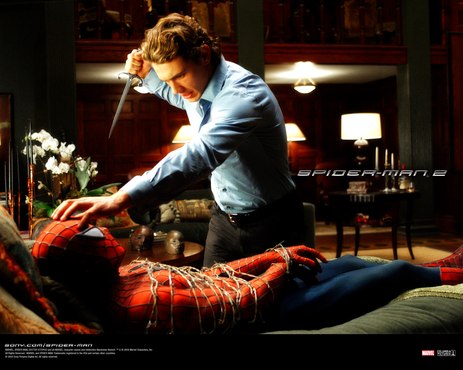 Harry Osborn from Spider-Man 2 holding a knife over Spider-Man HD Wallpaper